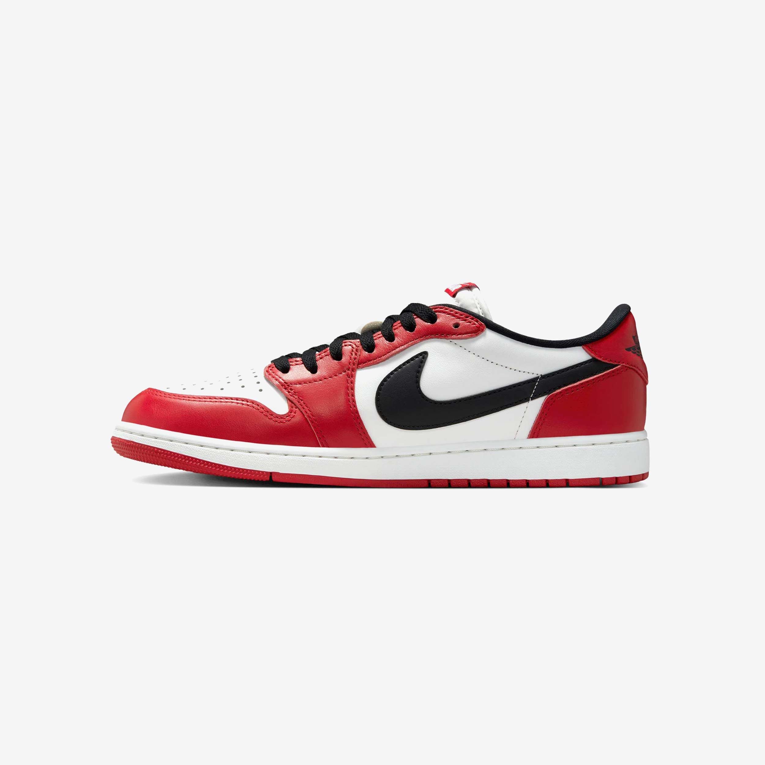 Air Jordan 1 Retro Low OG "Chicago"
