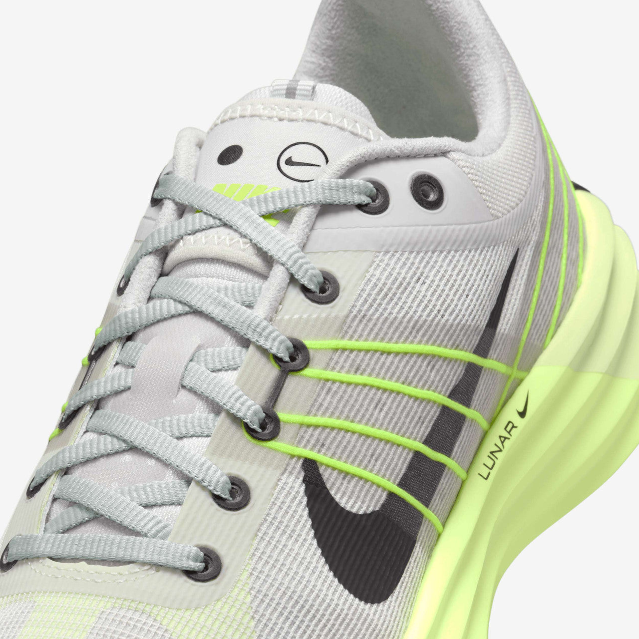 Lunar Roam   | HV0812-011