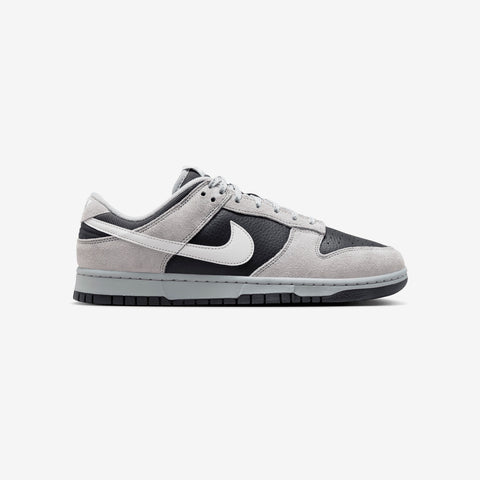 Dunk Low  | HV2532-001