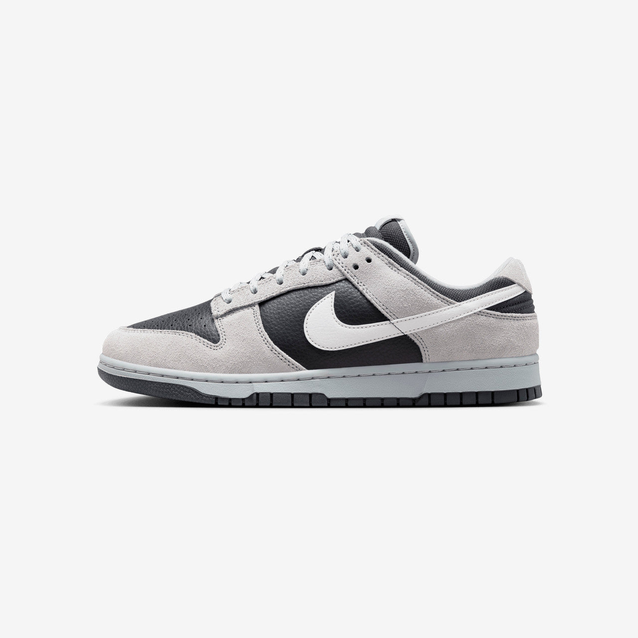 Dunk Low  | HV2532-001