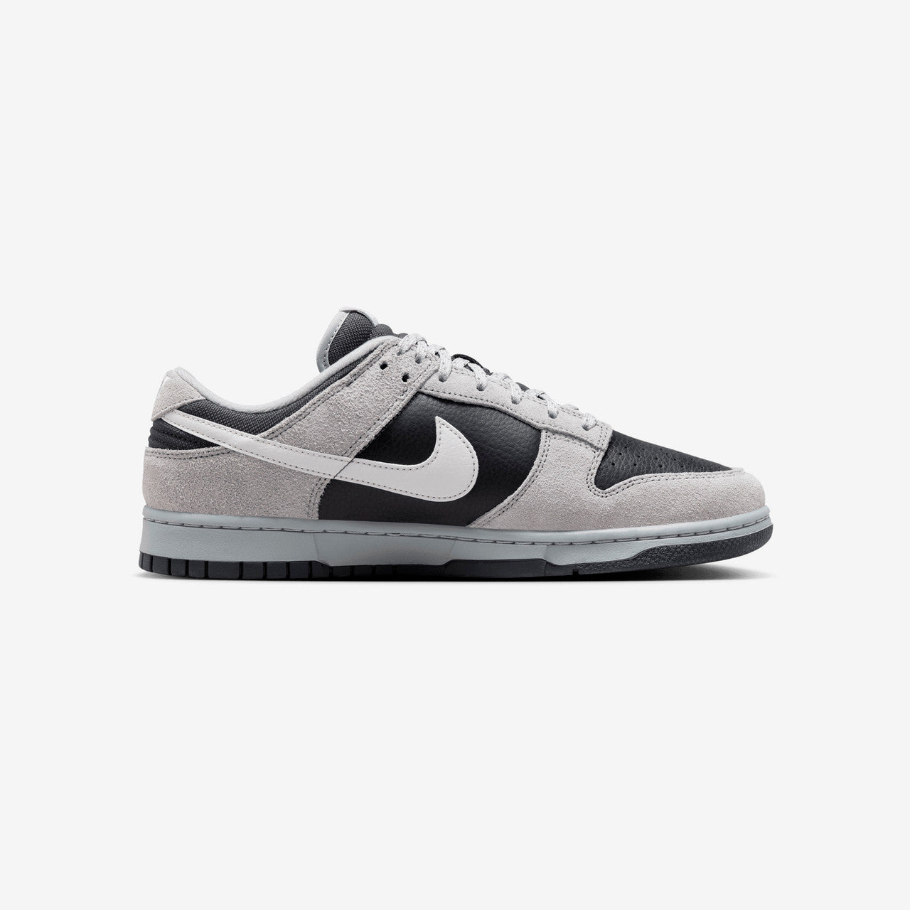 Dunk Low  | HV2532-001