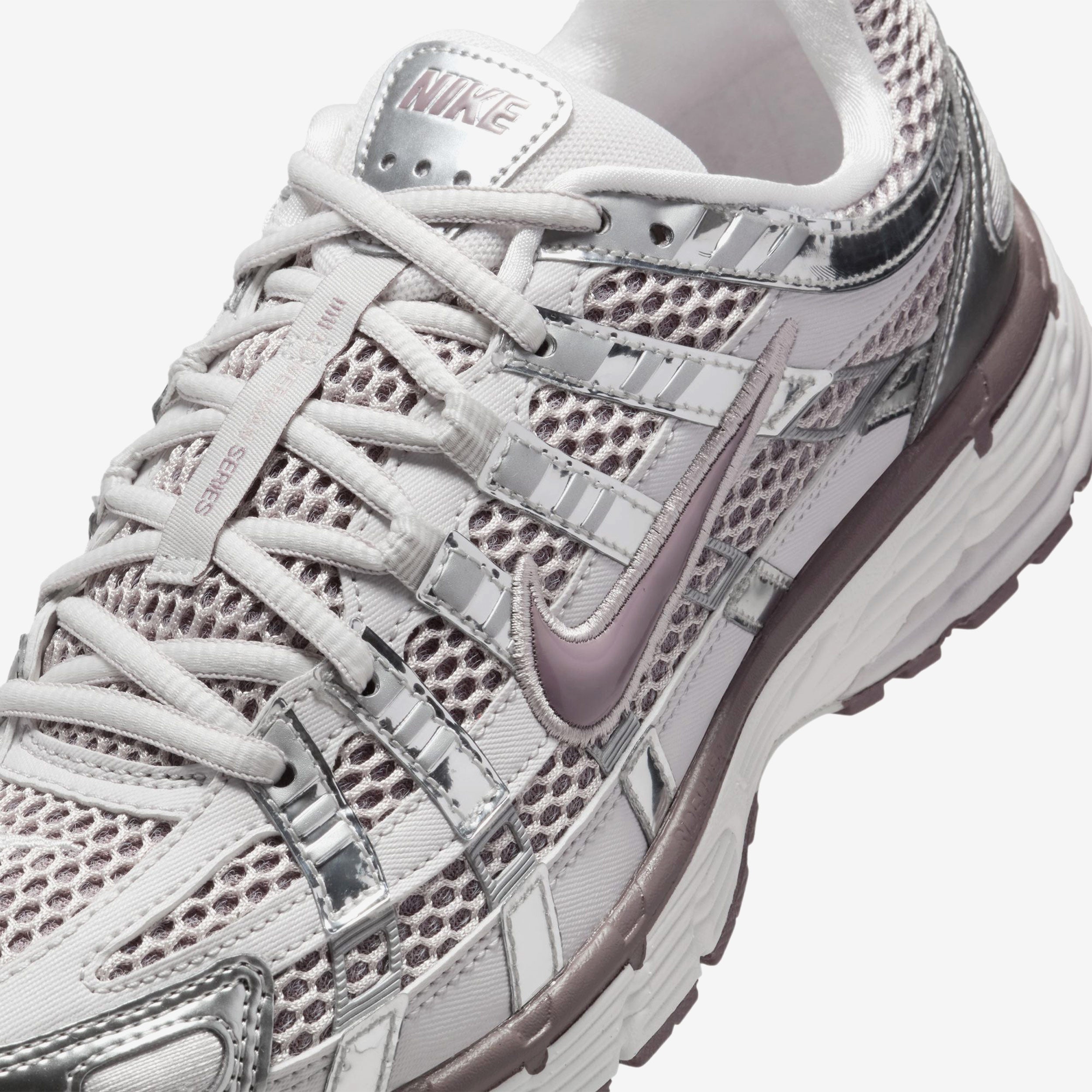 Wmns P-6000