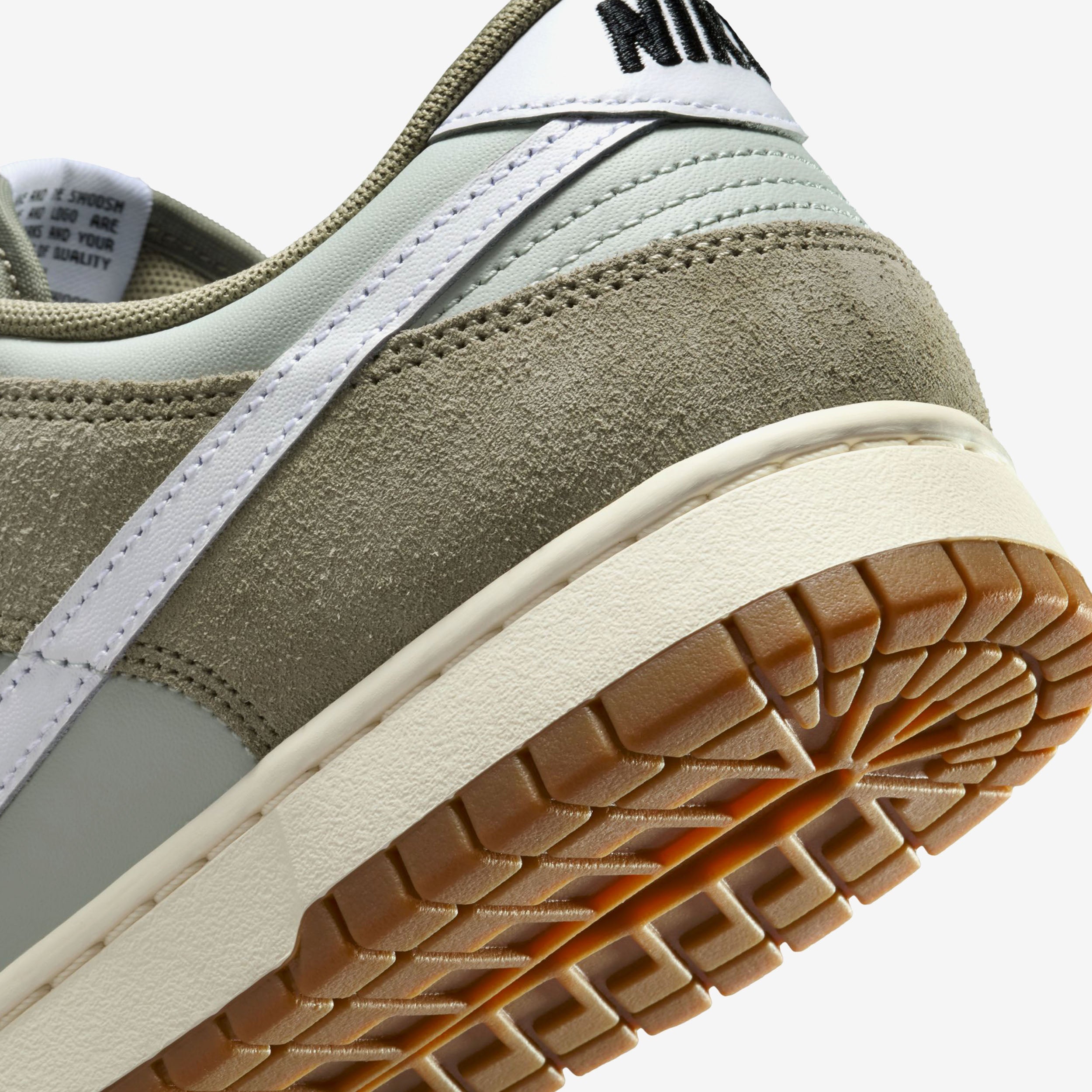 Dunk Low Retro Se