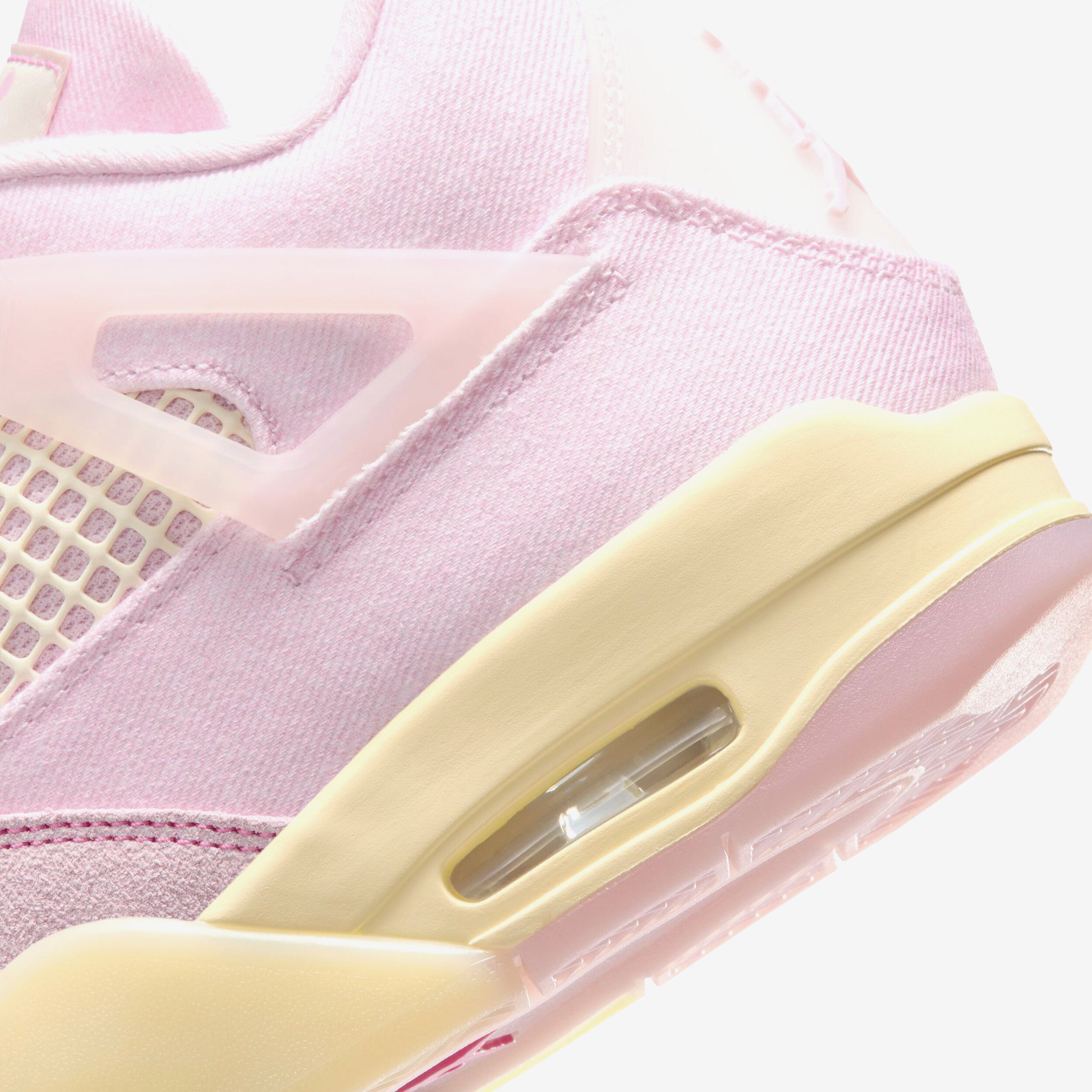 Wmns Air Jordan 4 Retro "Iced Carmine"