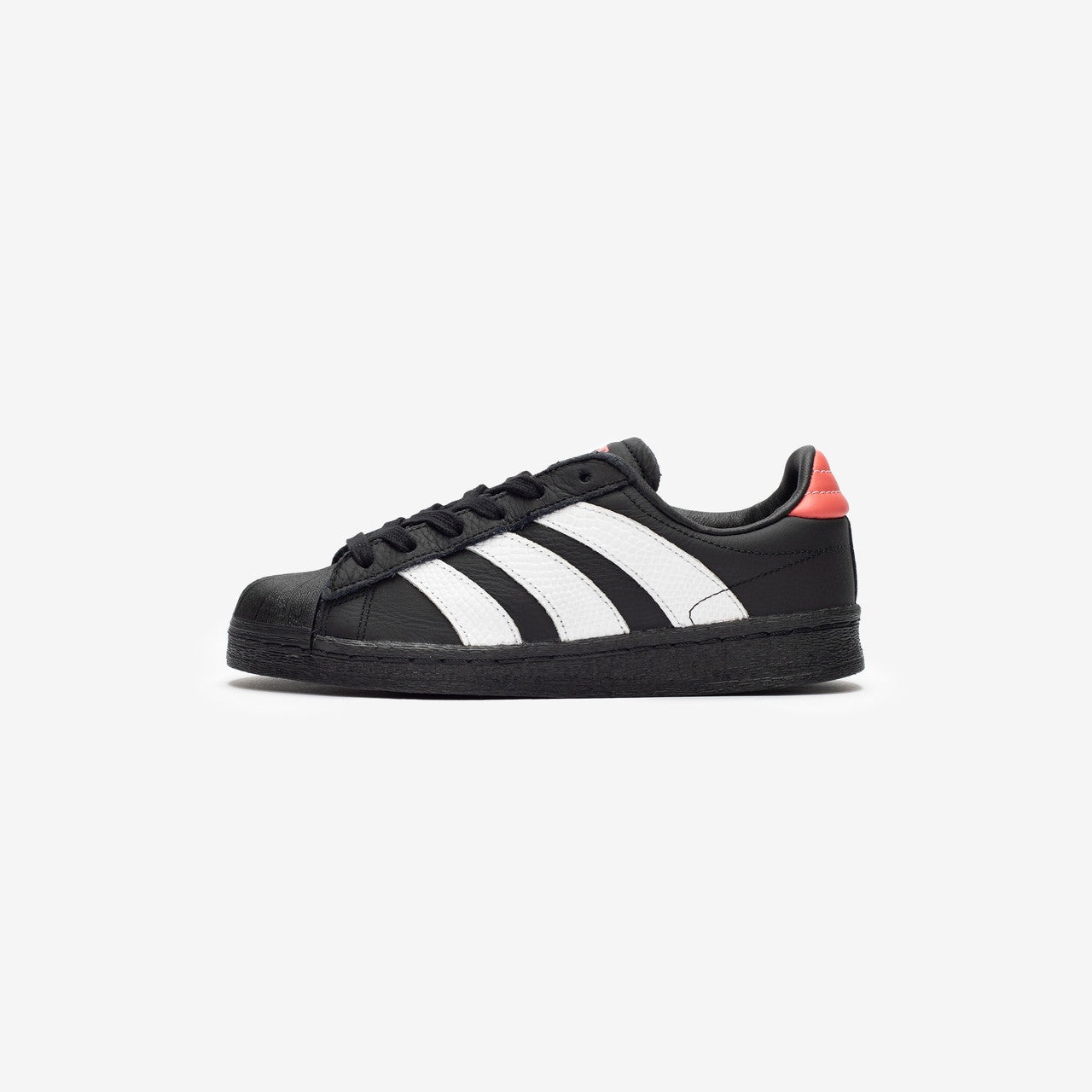 Wmns Superstar | IE3056