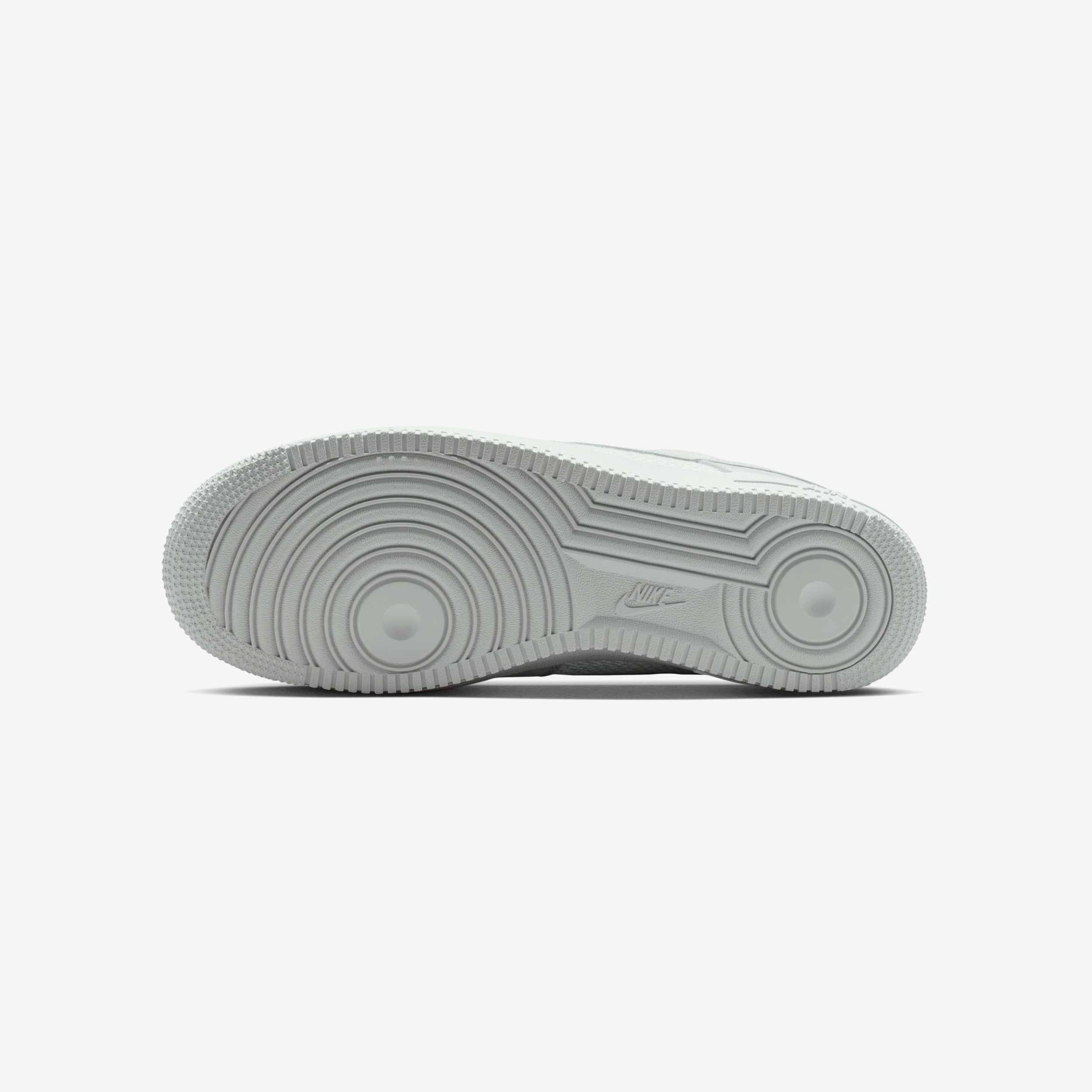 Air Force 1 '07 Lv8