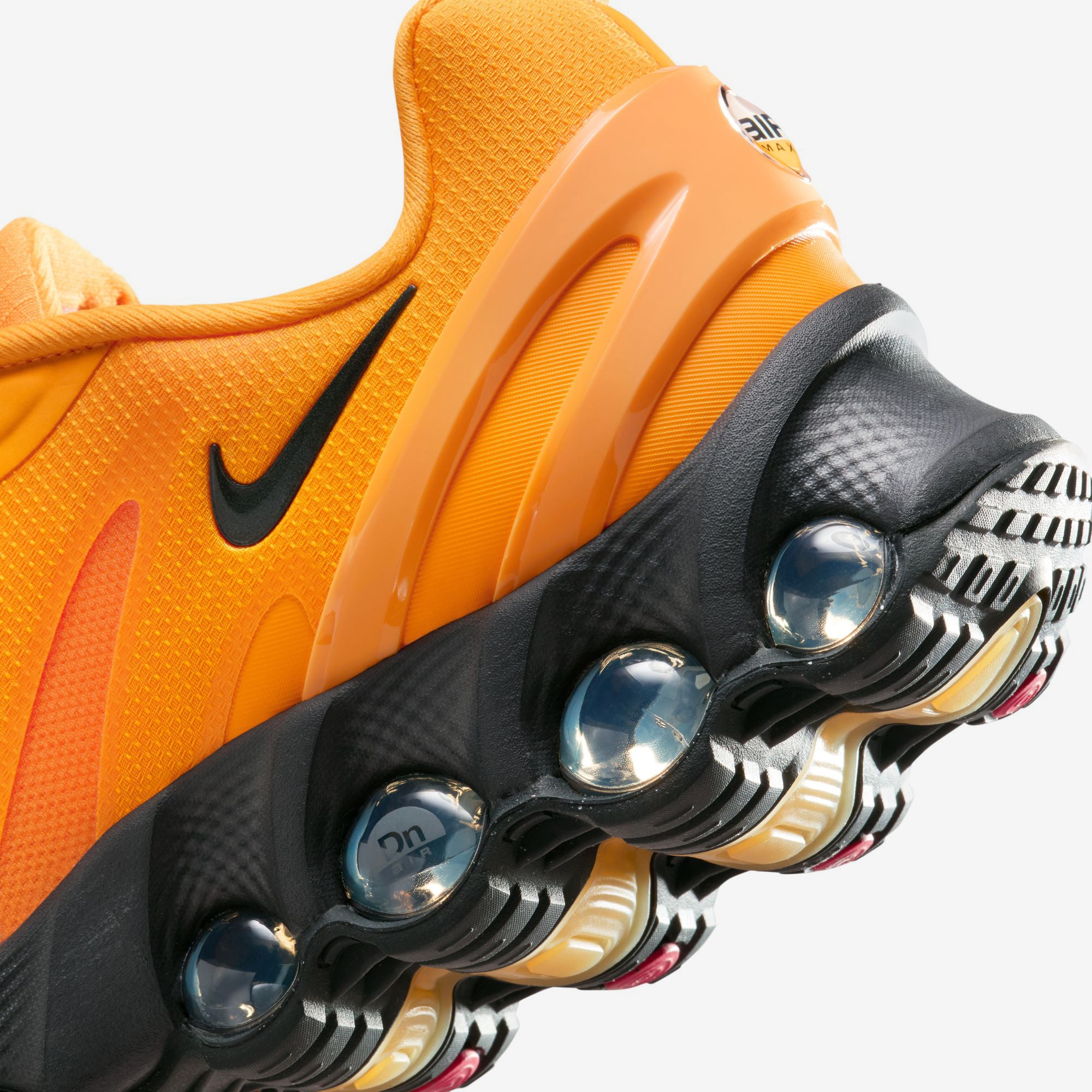 Air Max DN8