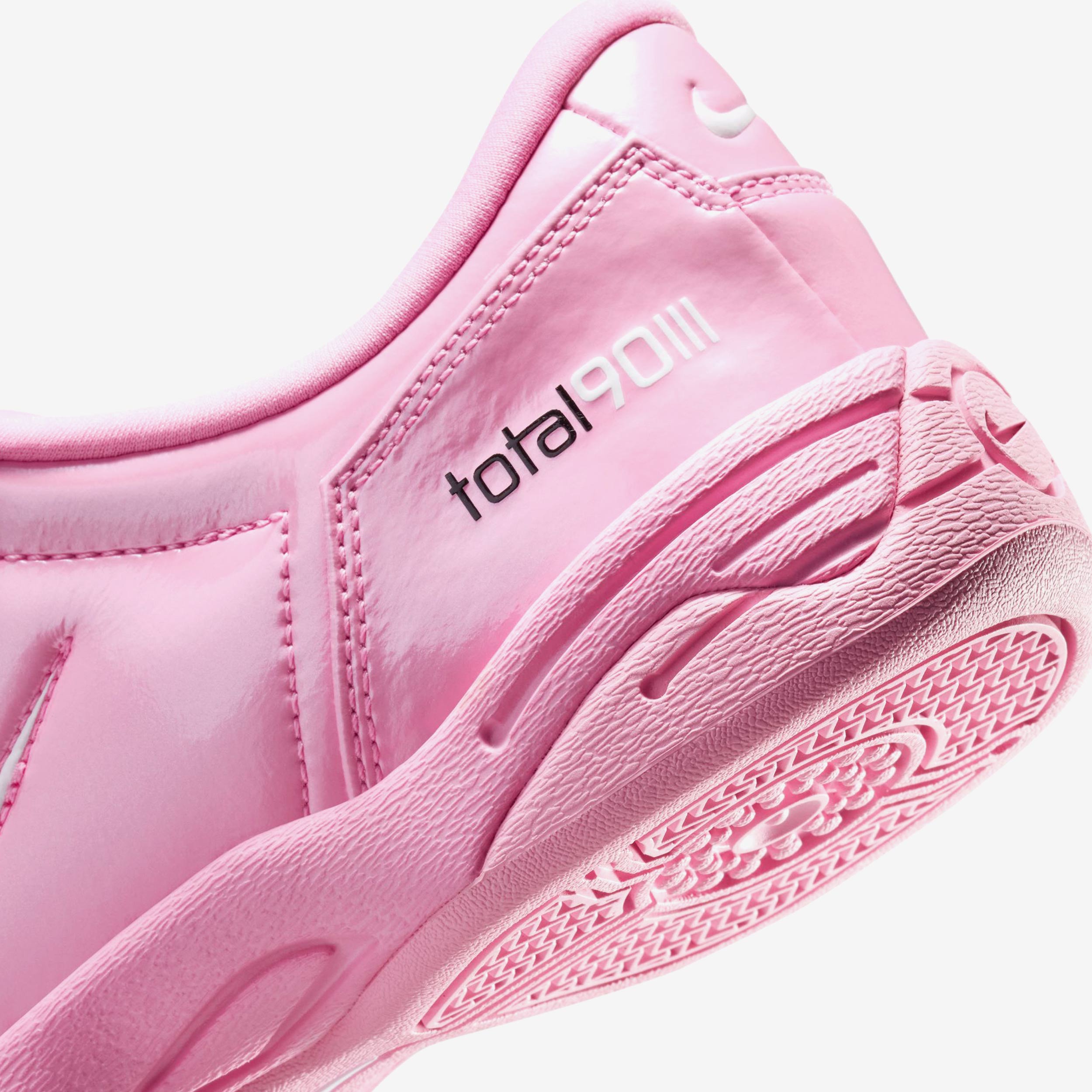 Wmns Total 90 SE