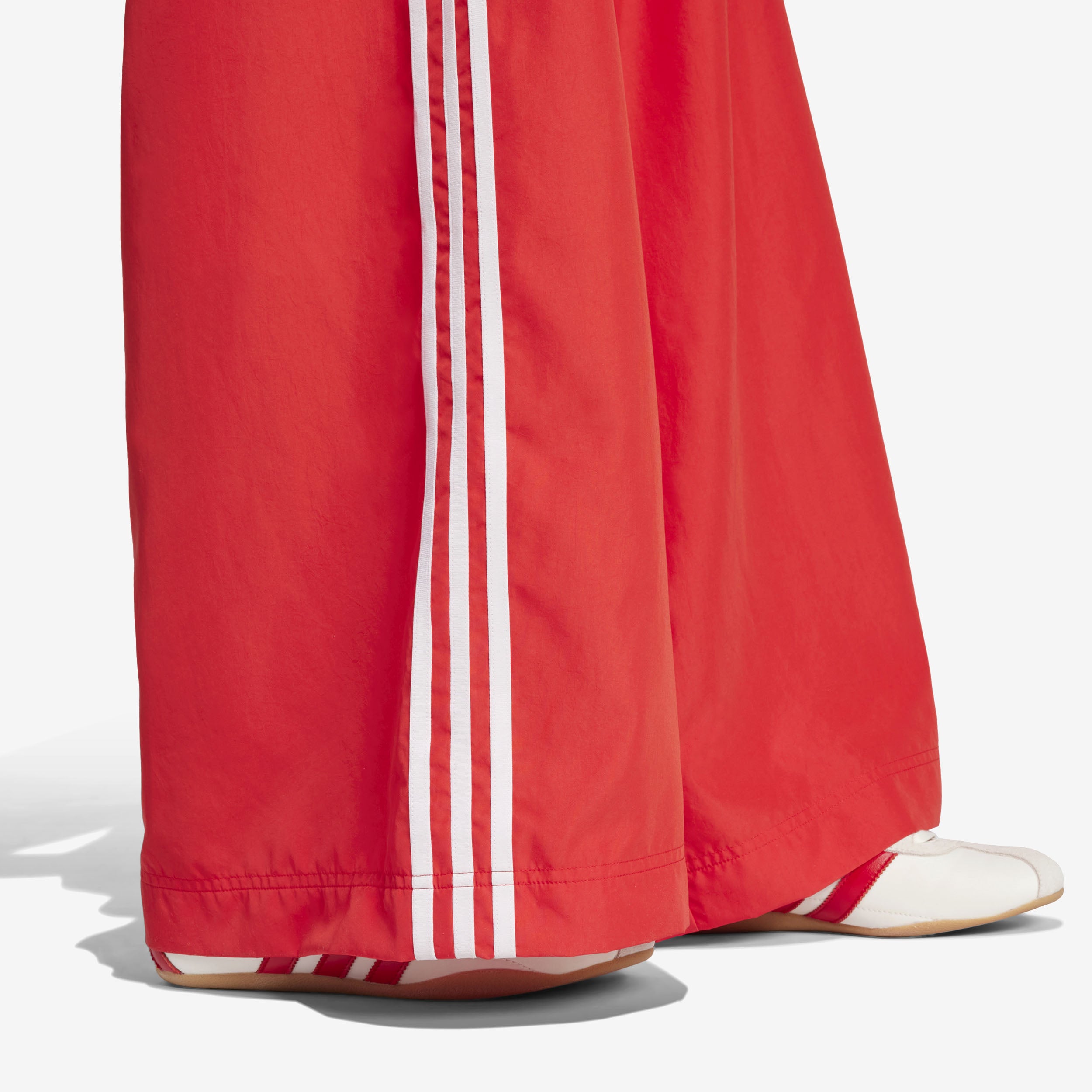 Wmns Adilenium Season 3 Oversized Track Pant