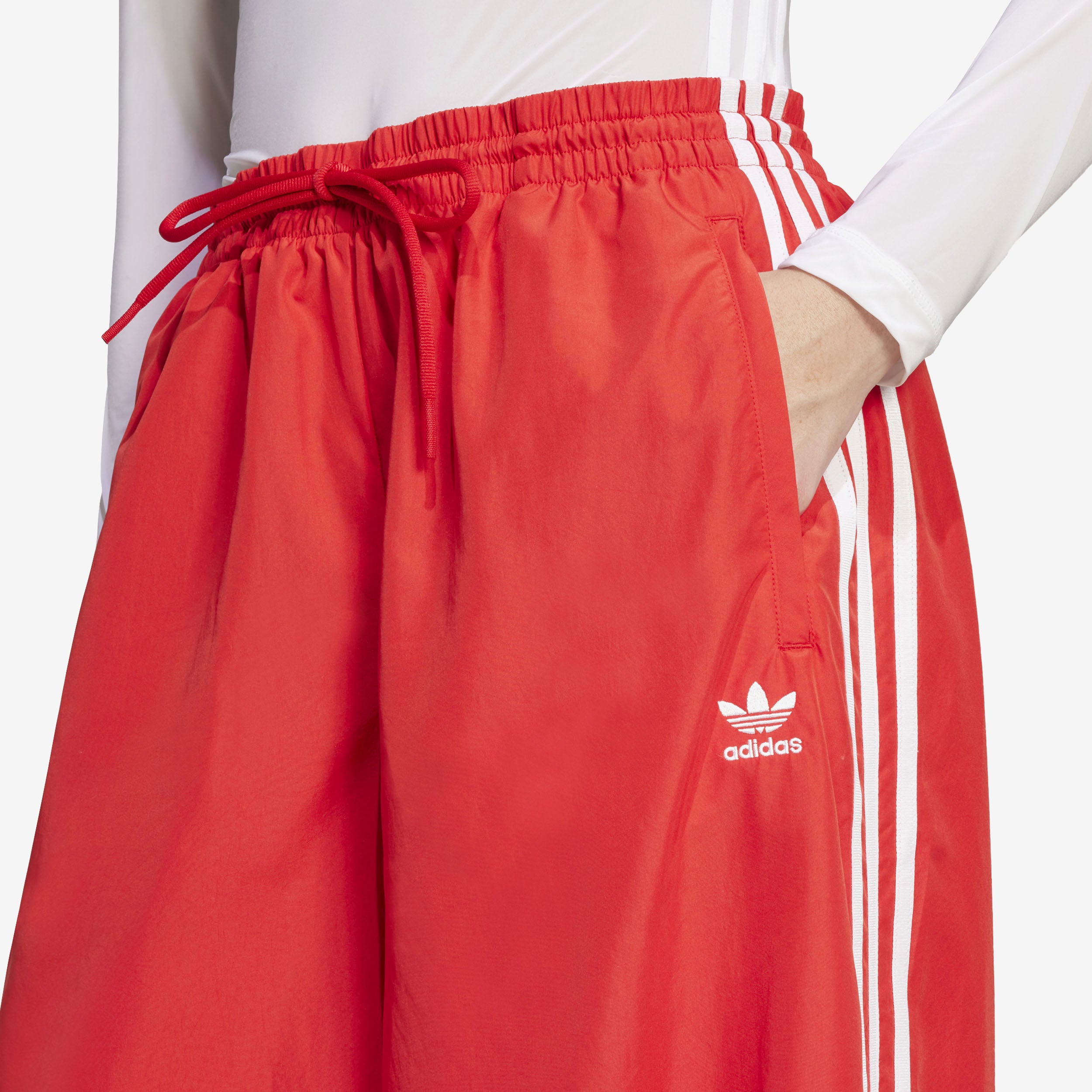 Wmns Adilenium Season 3 Oversized Track Pant