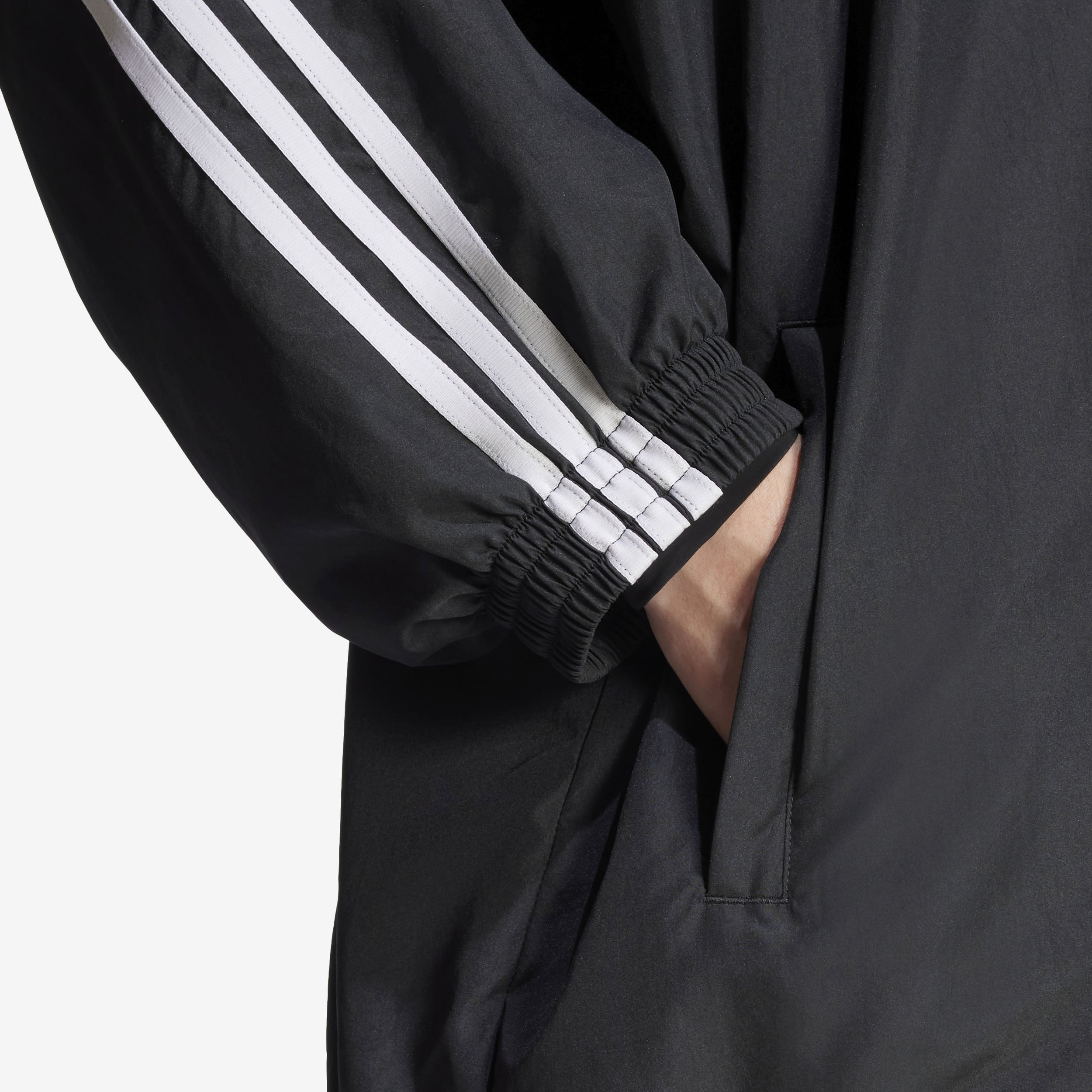 Wmns Adilenium Season 3 Oversized Track Top