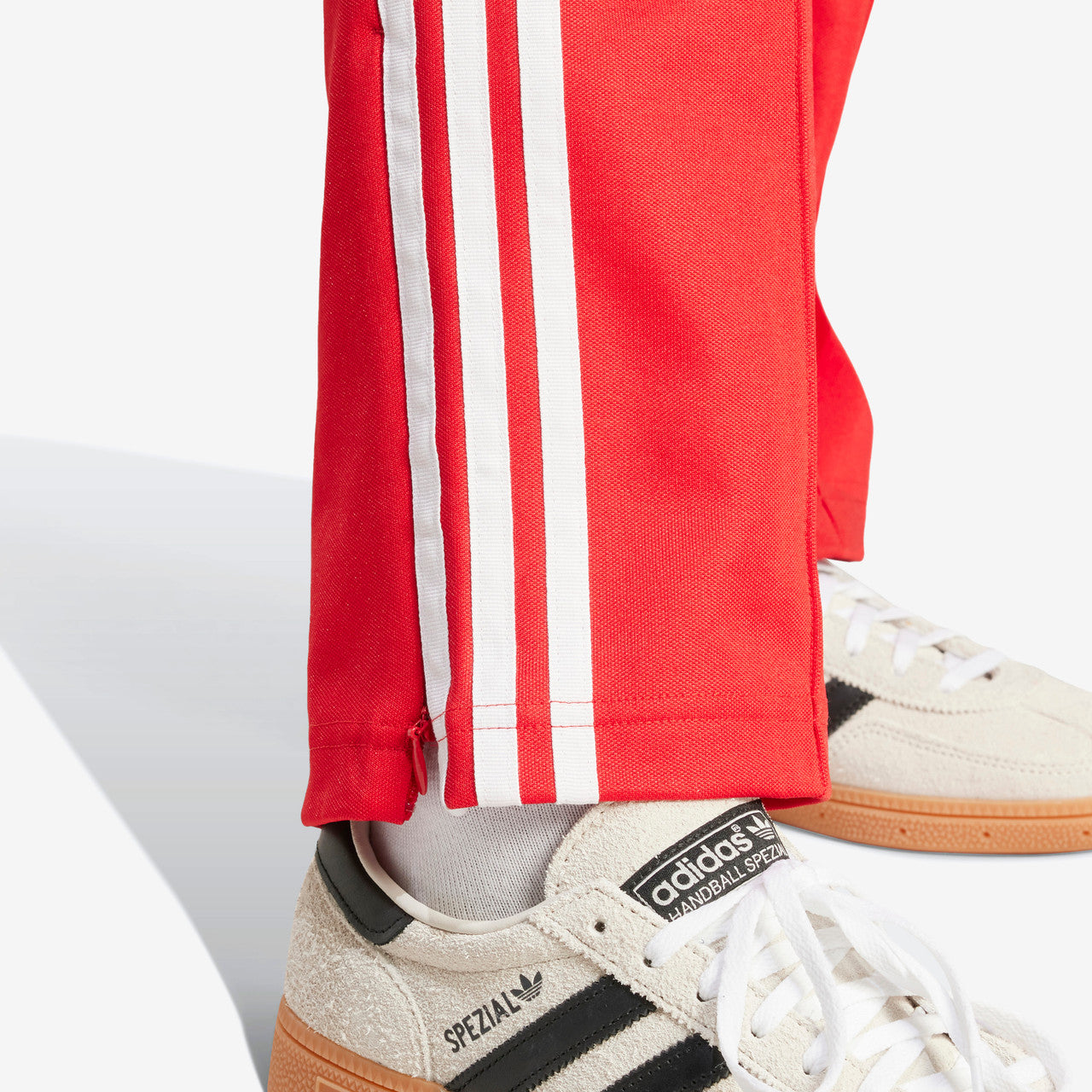 Wmns Track Pant x Sporty & Rich | JD3767