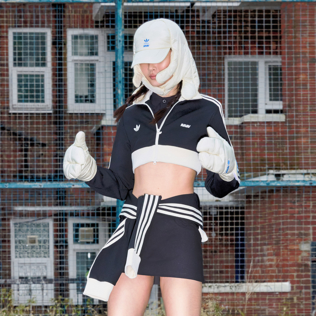 Wmns Cropped Track Top x Avavav | JD5978