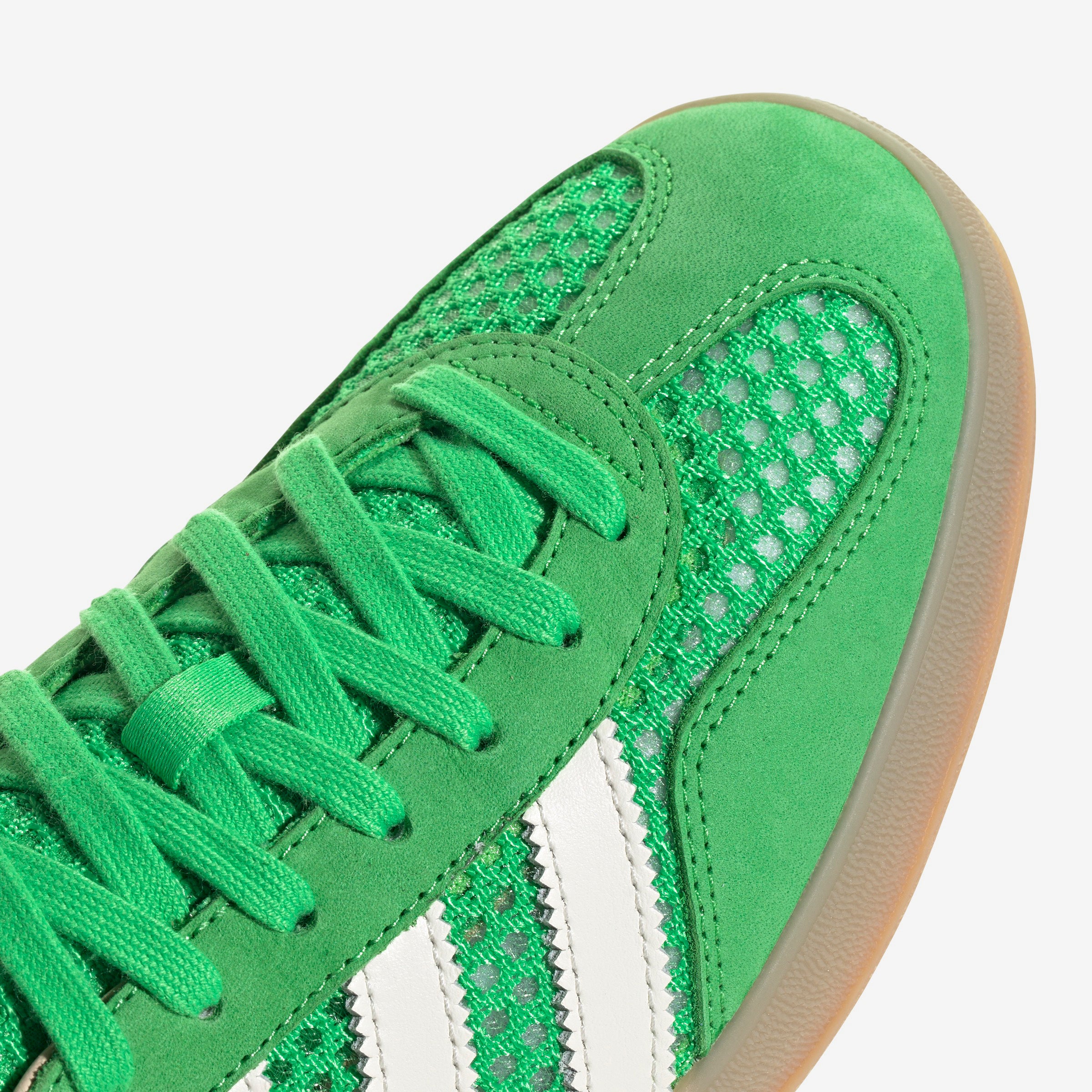Gazelle Indoor