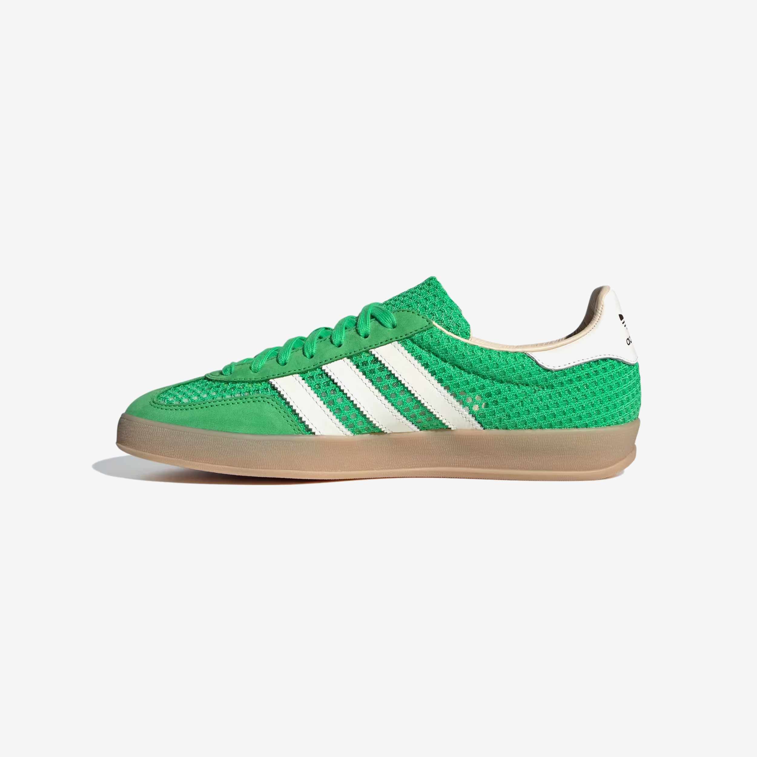 Gazelle Indoor