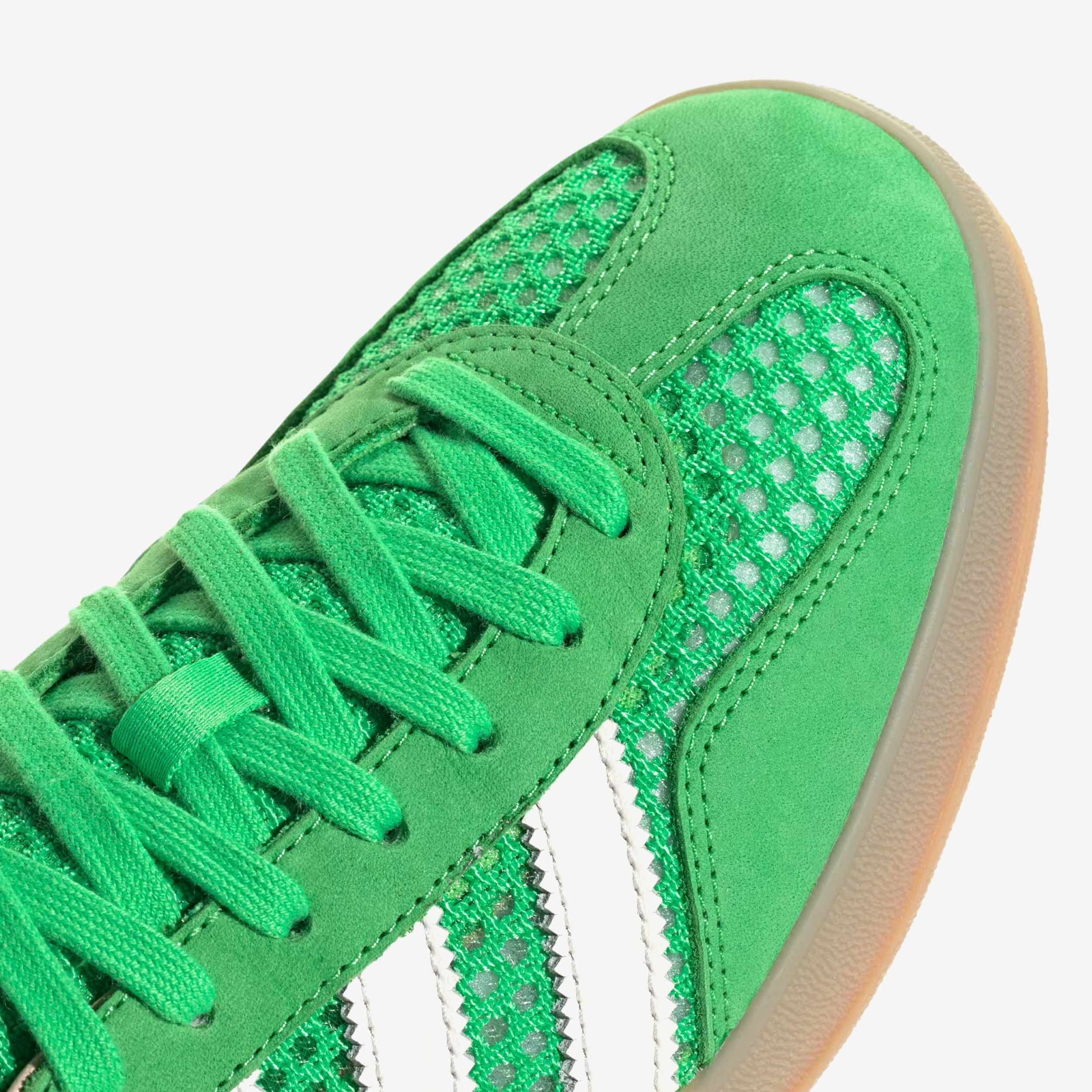 Gazelle Indoor