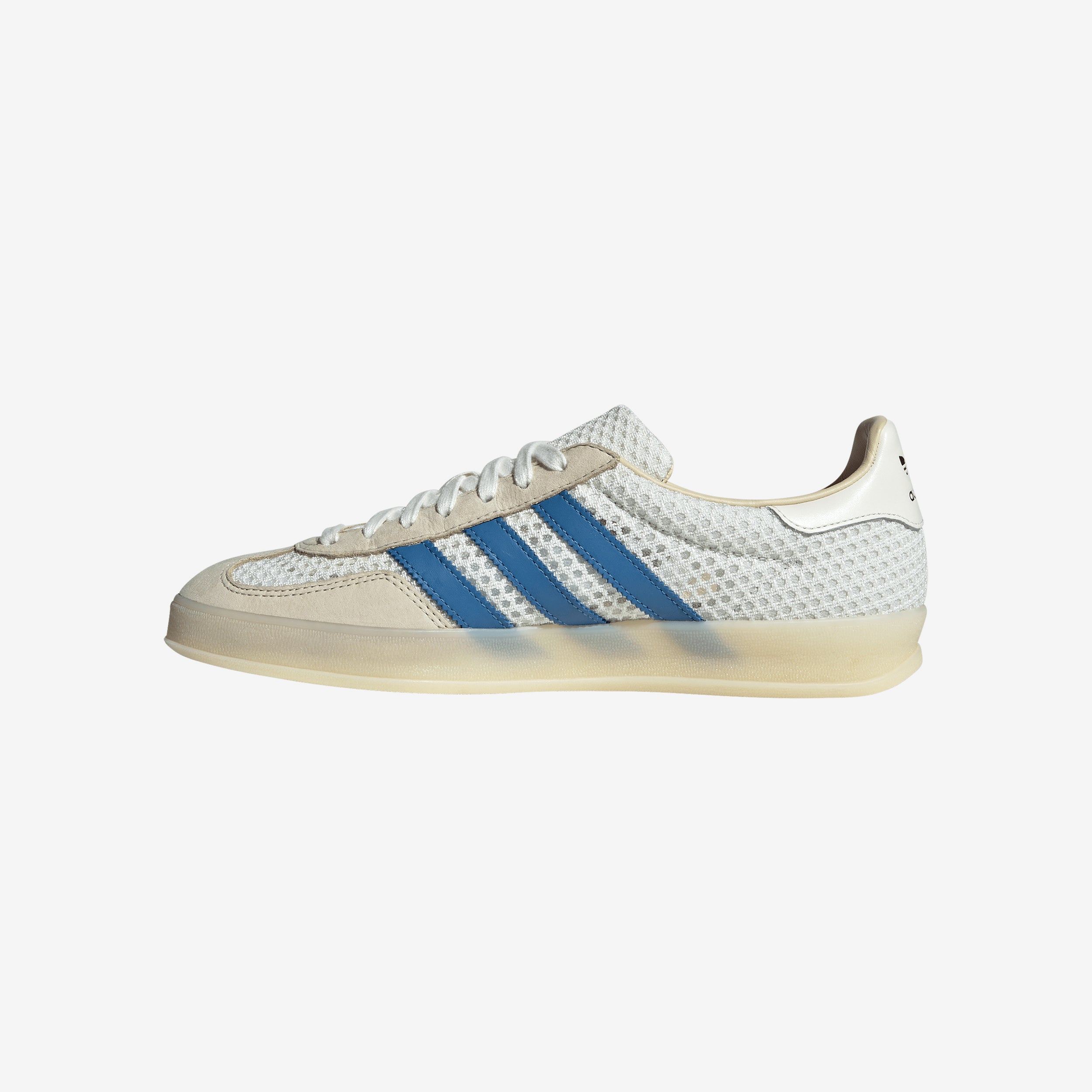 Gazelle Indoor