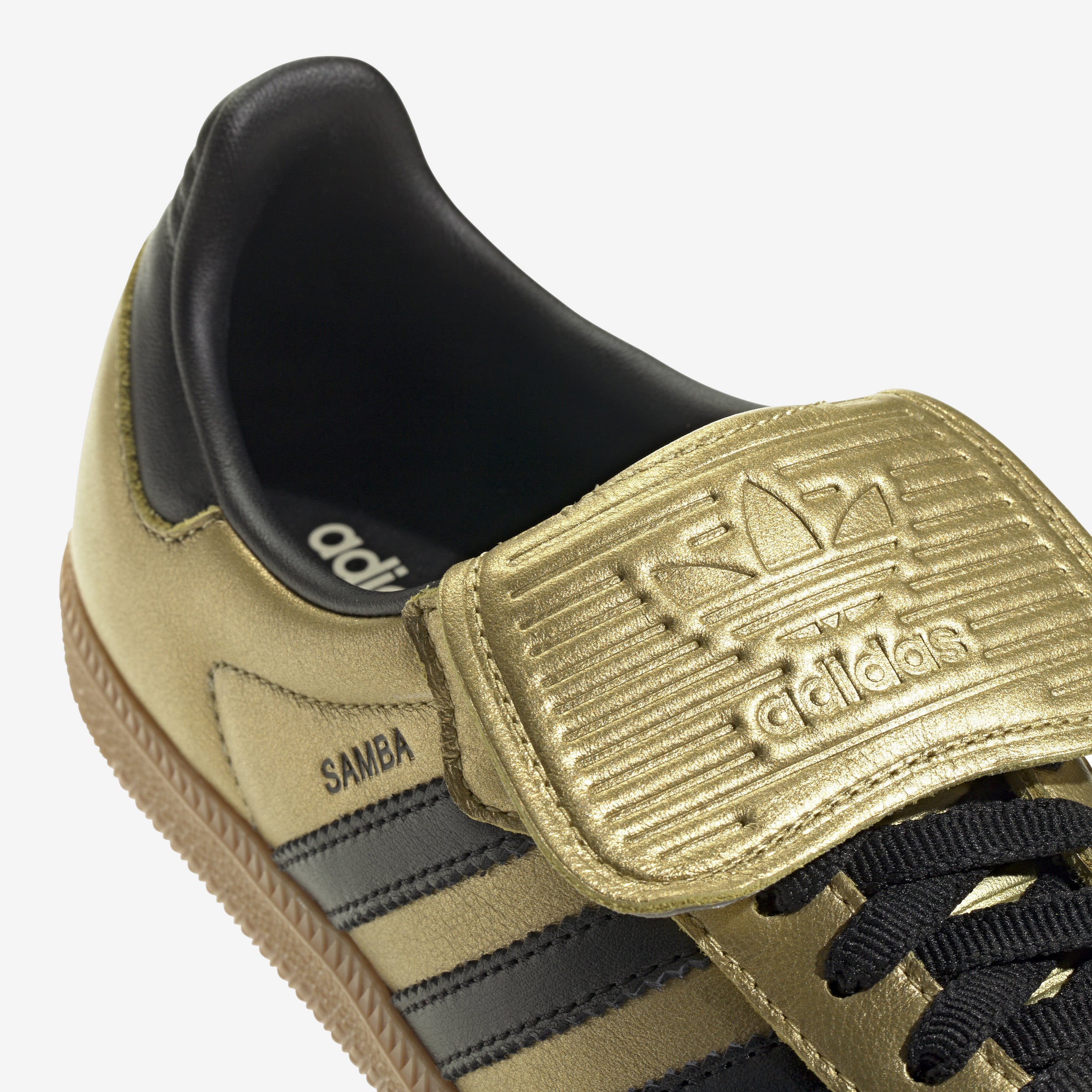 Wmns Samba LT