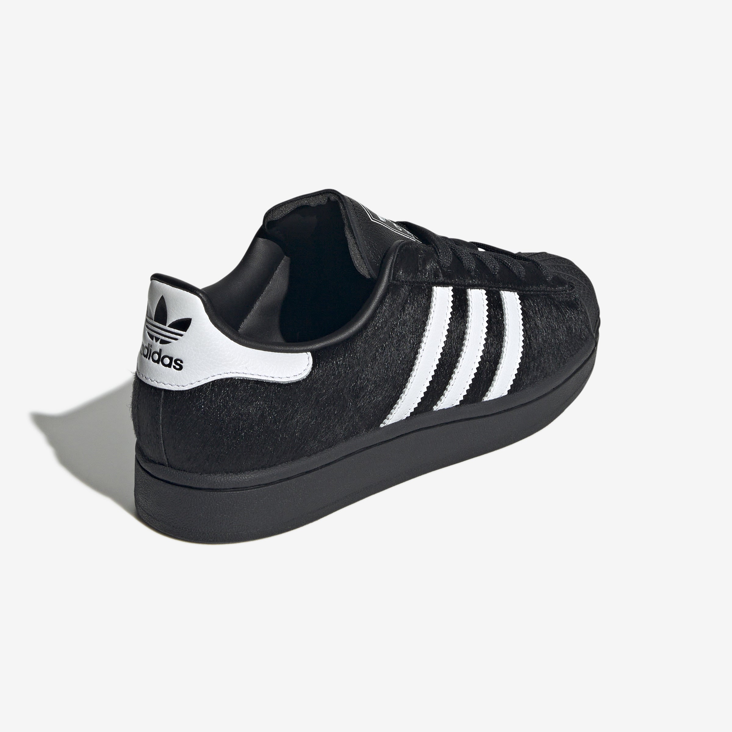 Wmns Superstar II