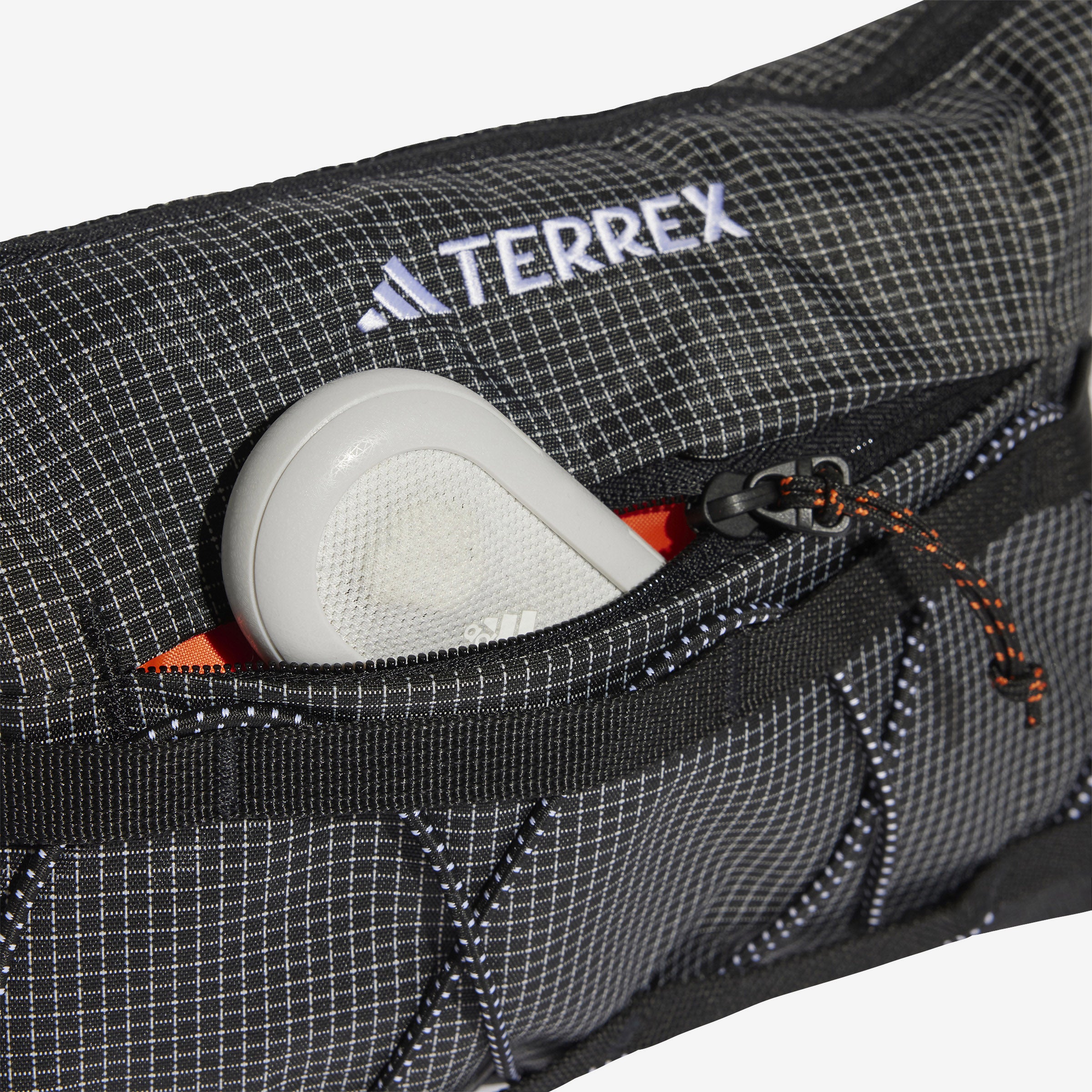 Terrex Multi Organizer