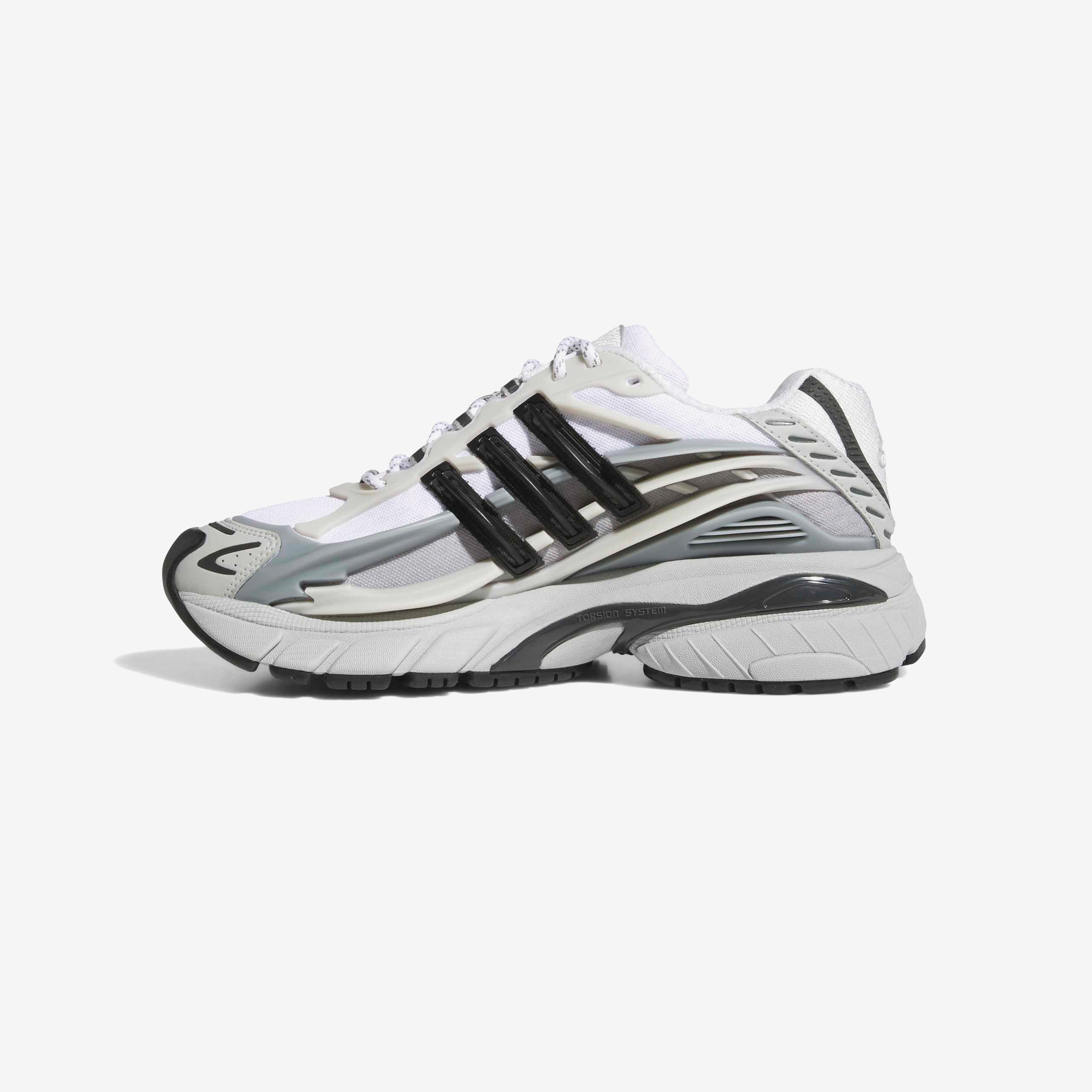 Adistar Jellyfish x Pharrell Williams