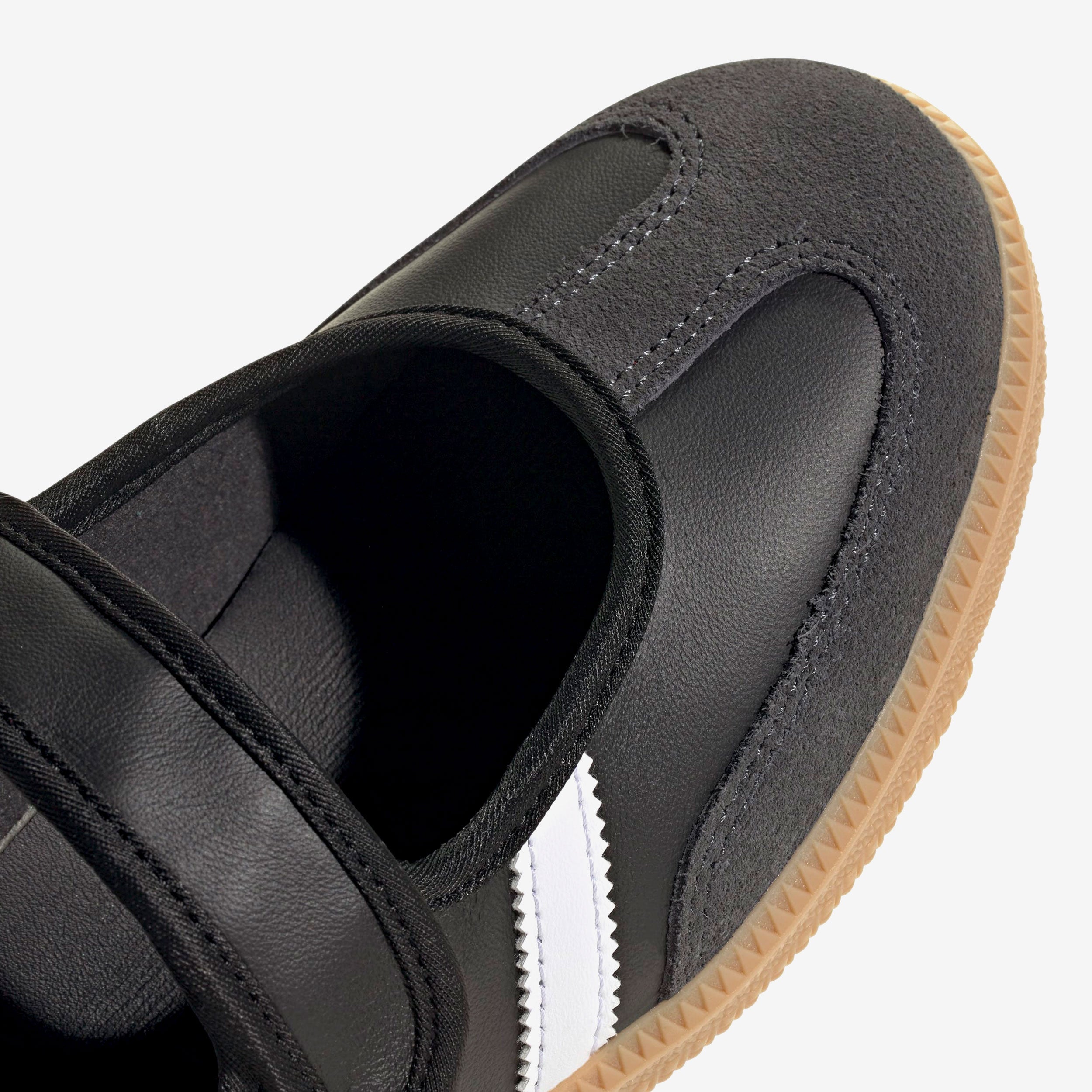 Wmns Samba Jane