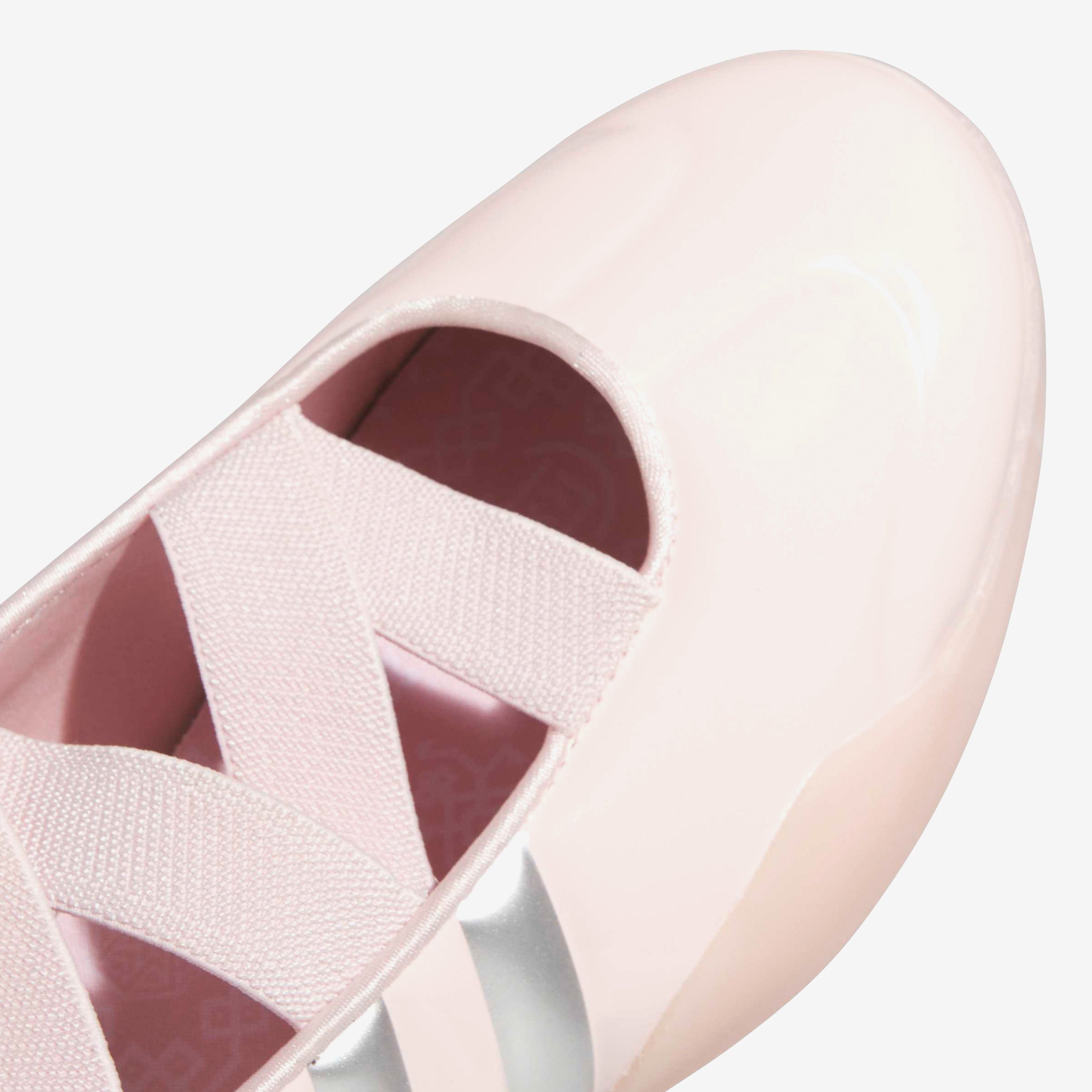 Wmns Taekwondo By Caroline Hu x CLOT