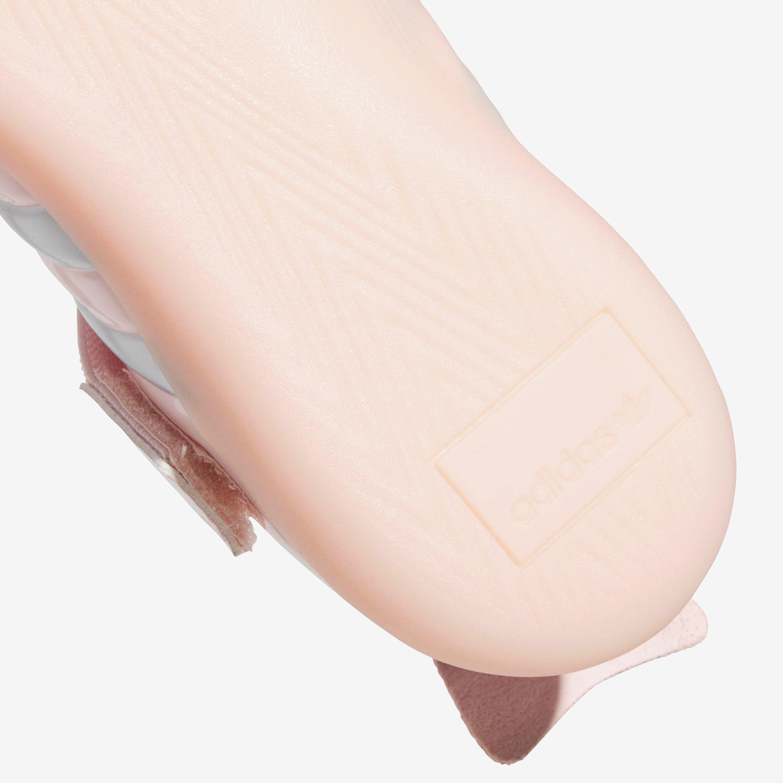 Wmns Taekwondo By Caroline Hu x CLOT