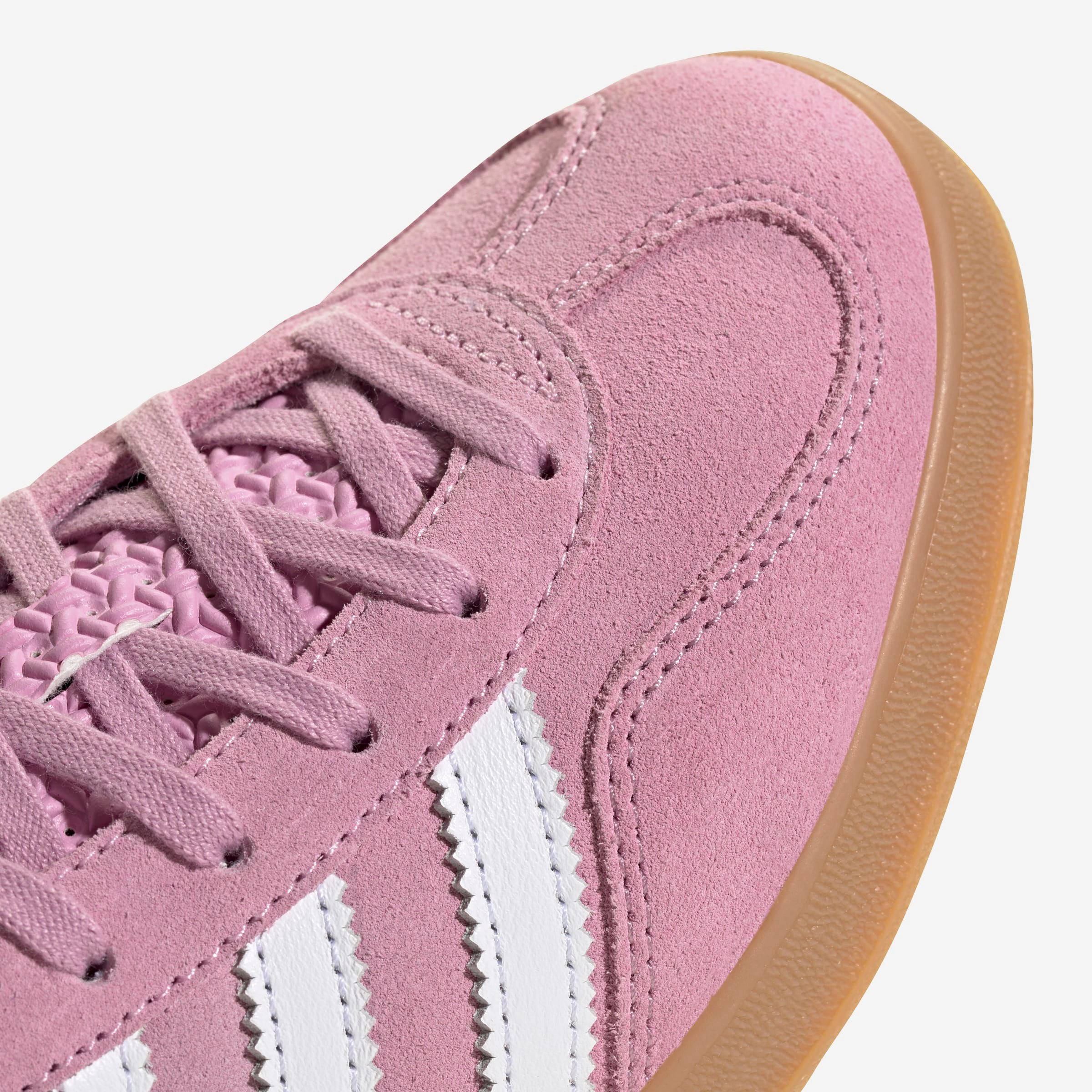 Wmns Gazelle Indoor