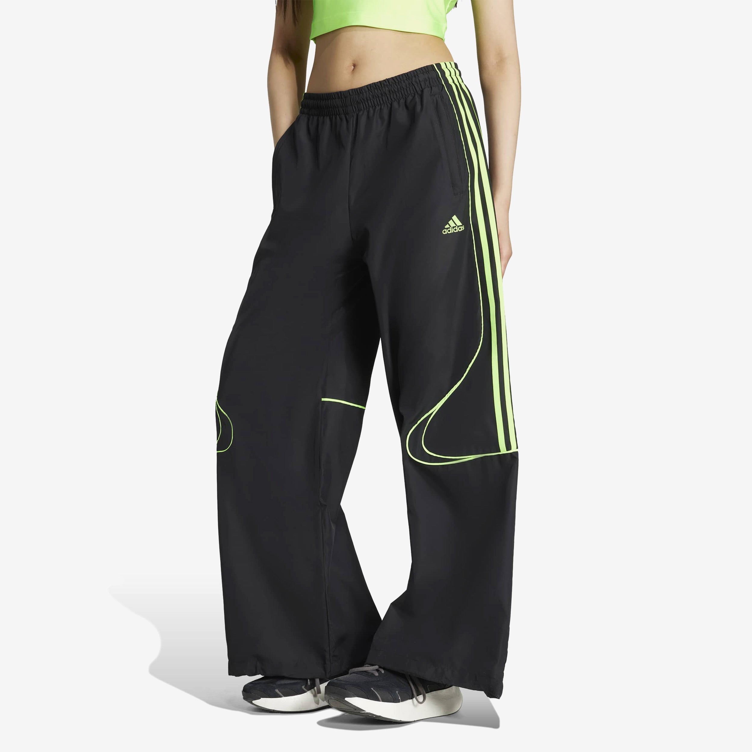 Wmns Teamgeist Tracksuit Pants