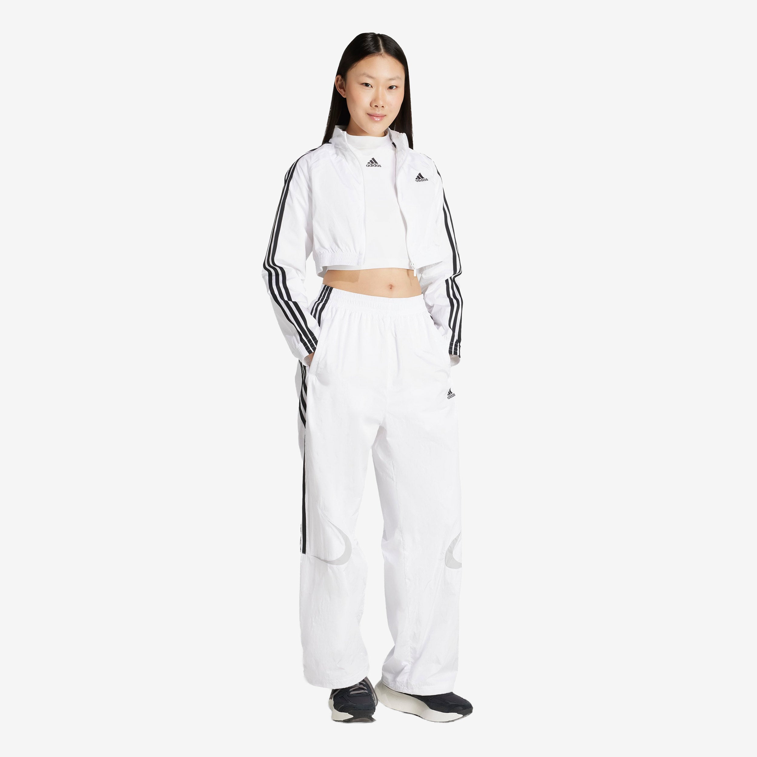 Wmns Teamgeist Adicolor Baby Tee