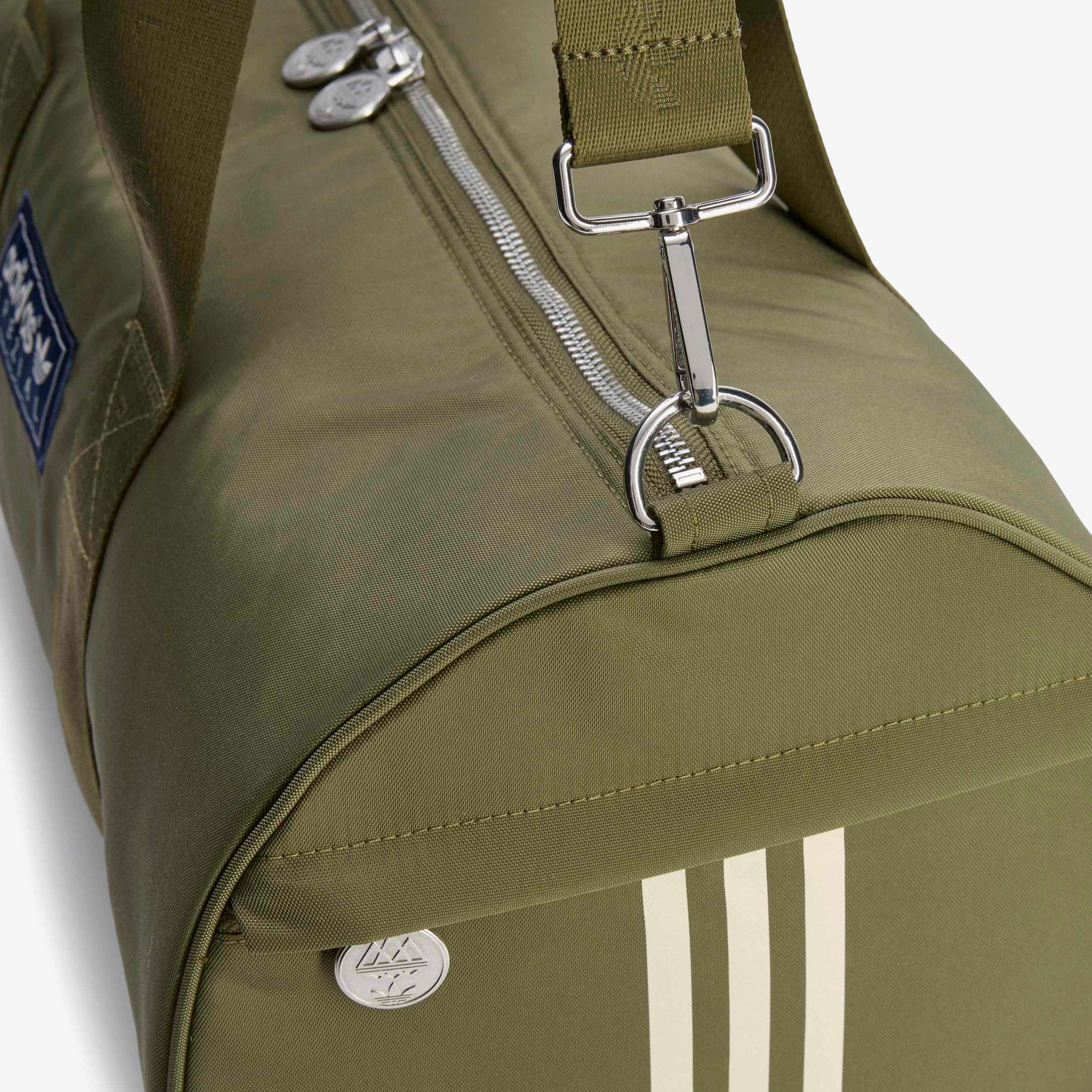 【新品】adidas SPEZIAL FERNDENE SPZL バッグ adidas SPZL Ferndene SPZL Bag - KB0635 | SNS - SNEAKERSNSTUFF