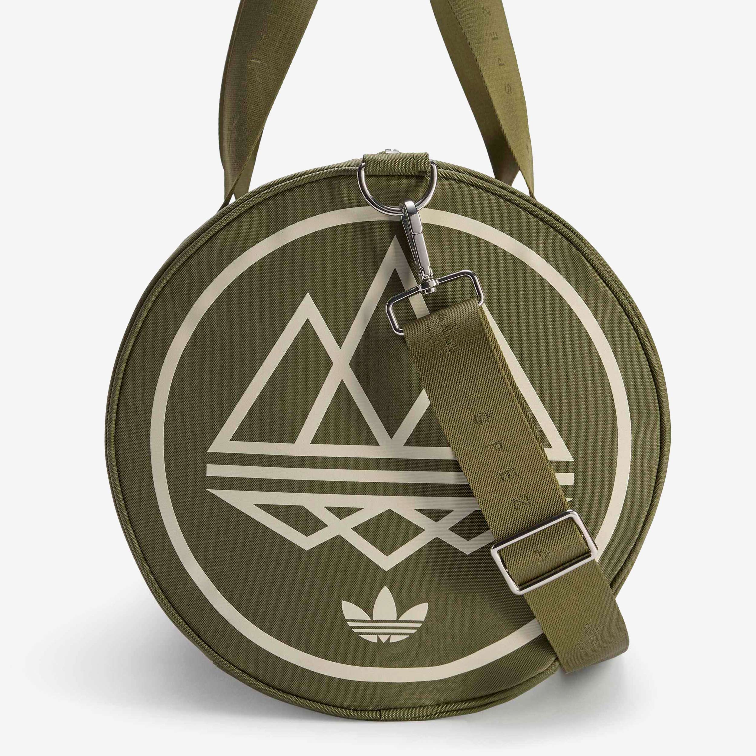 【新品】adidas SPEZIAL FERNDENE SPZL バッグ adidas SPZL Ferndene SPZL Bag - KB0635 | SNS - SNEAKERSNSTUFF