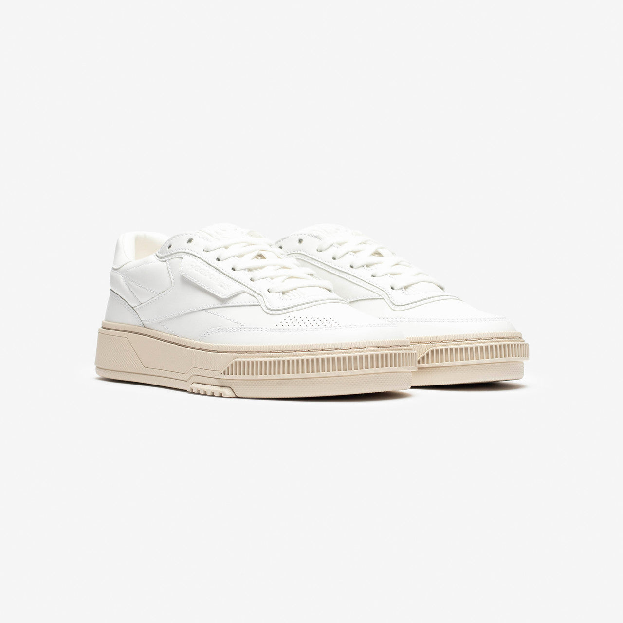 Club C LTD | LEA0080100