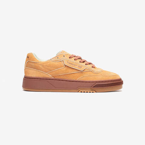 Club C LTD | LEA00I2061
