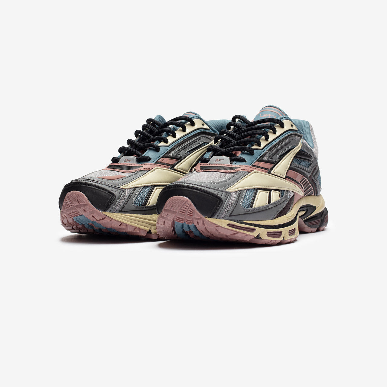 Premier Road Ultra | MAT0014530