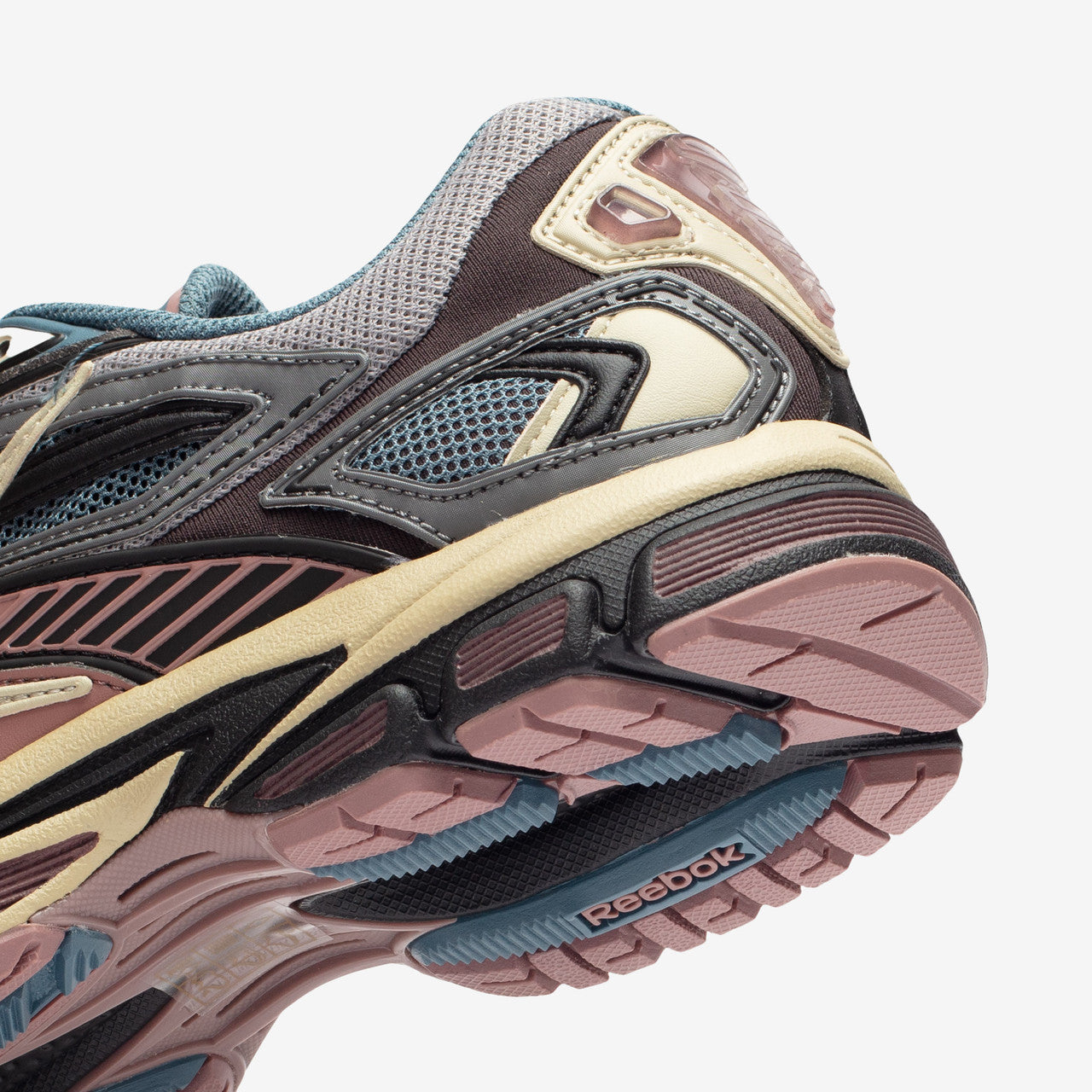 Premier Road Ultra | MAT0014530