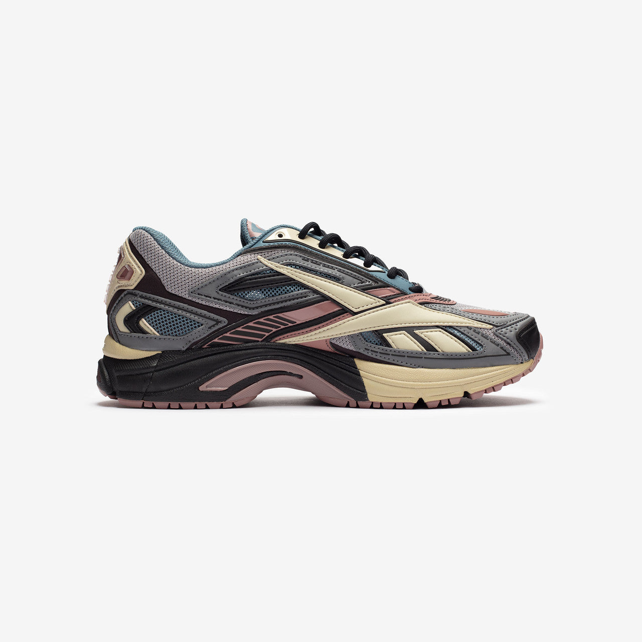 Premier Road Ultra | MAT0014530