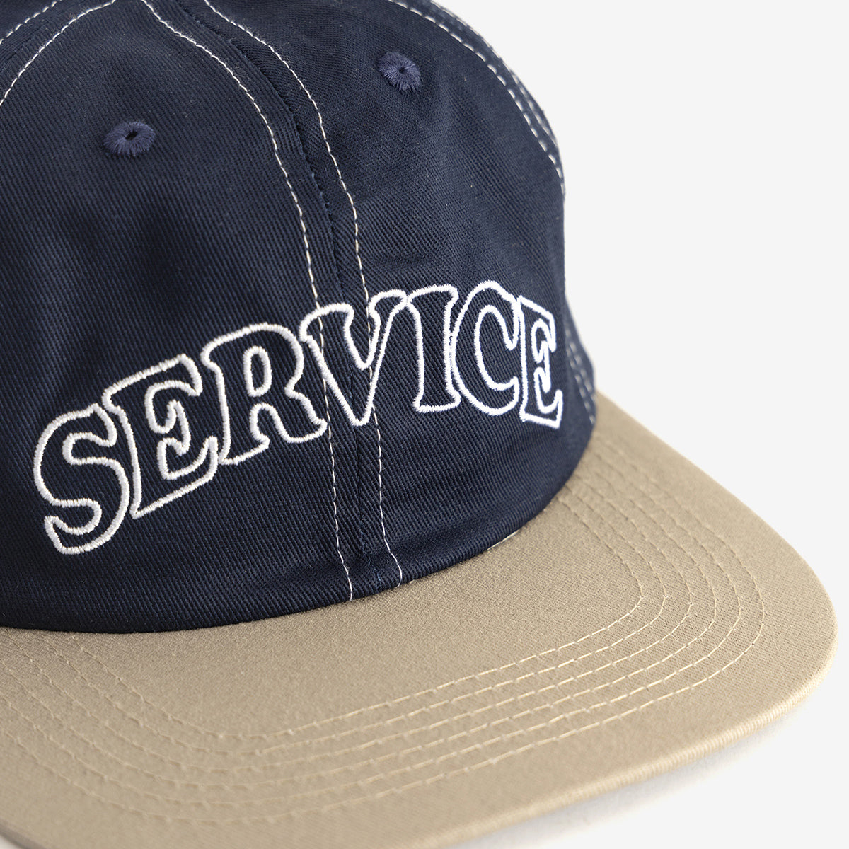 Arch Logo Contrast Stitch
