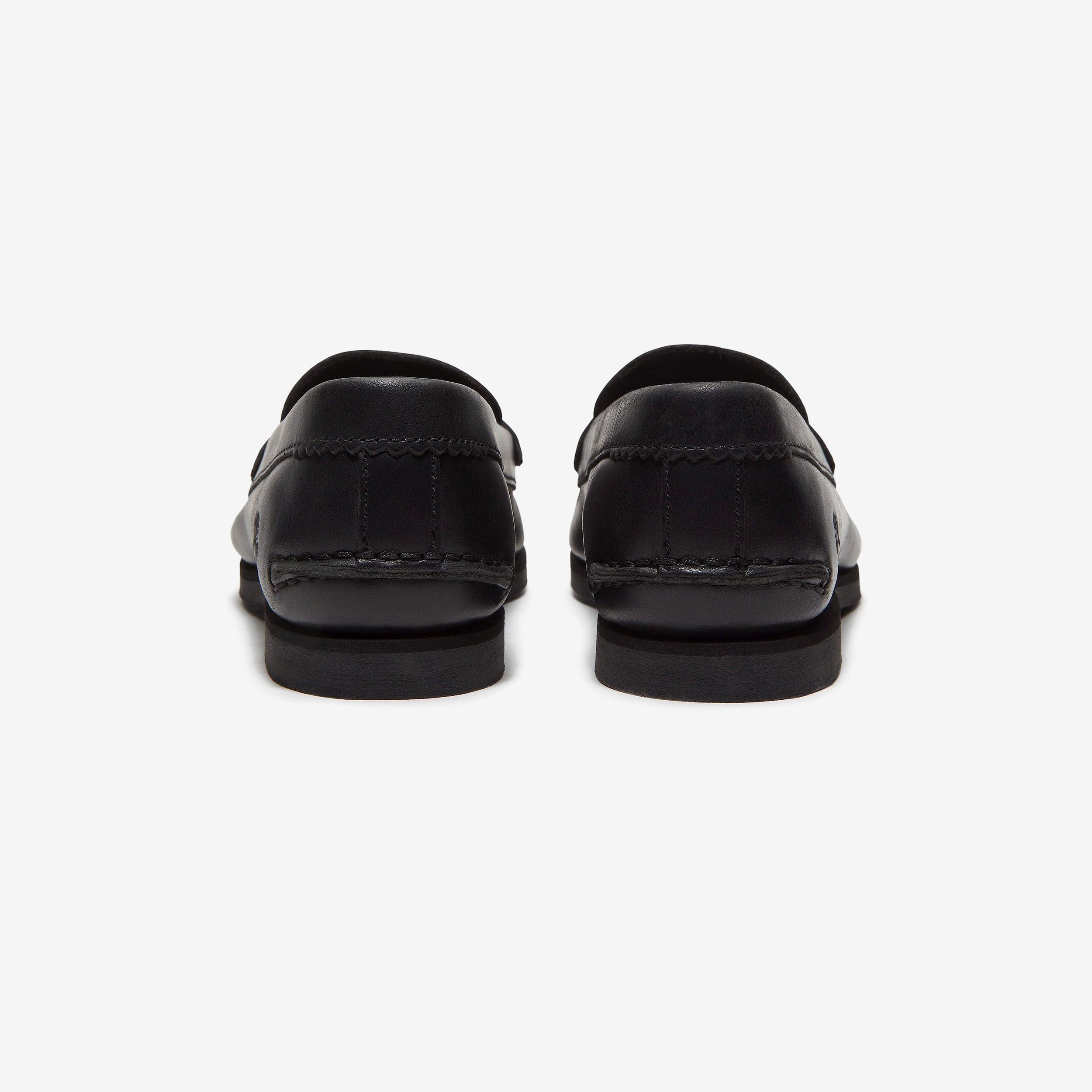 Wmns Classic Boat Loafer