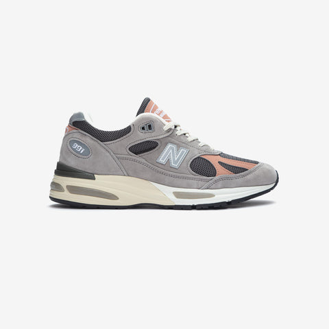 Made In UK 991v2