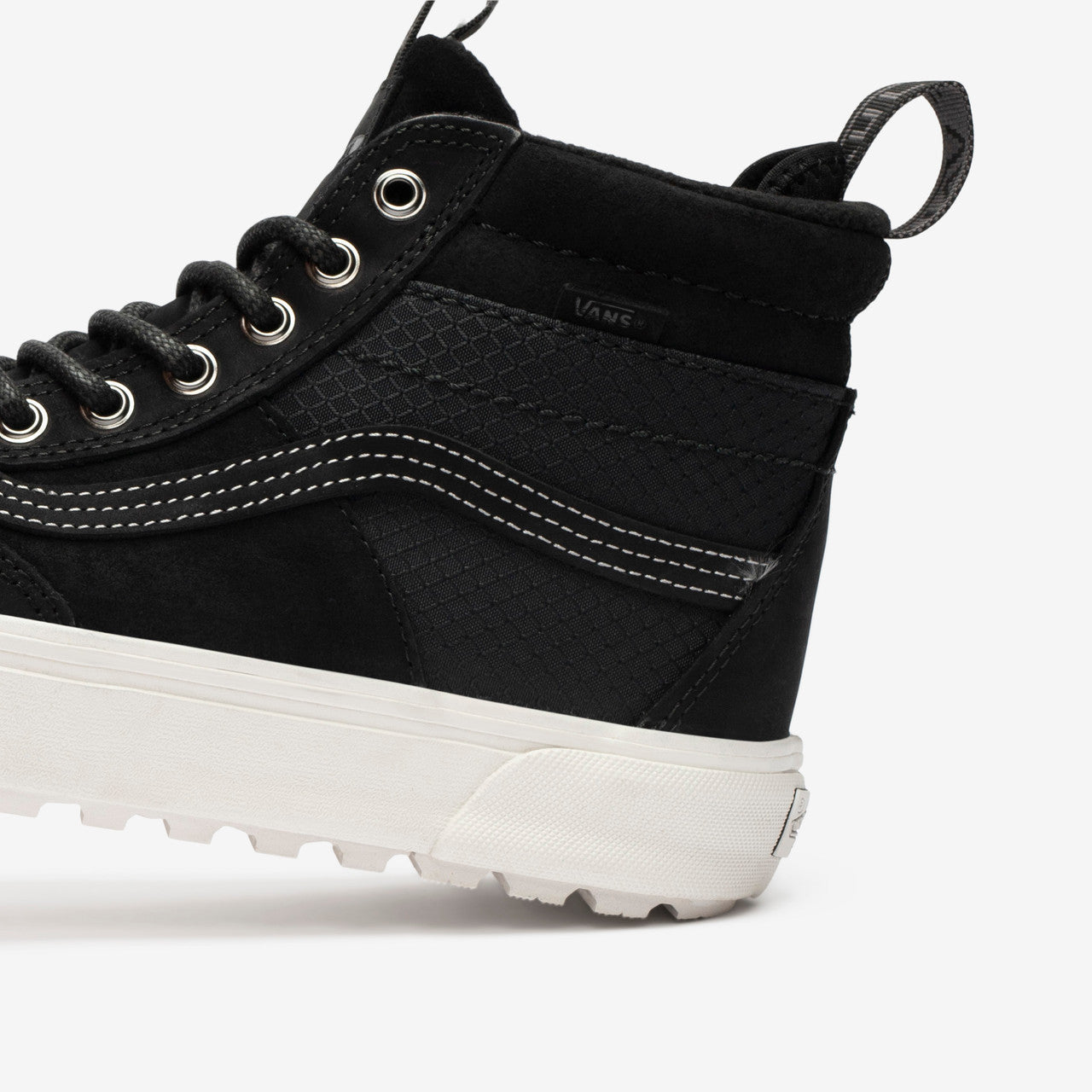 Sk8-Hi MTE LX | VN0007QABLK1