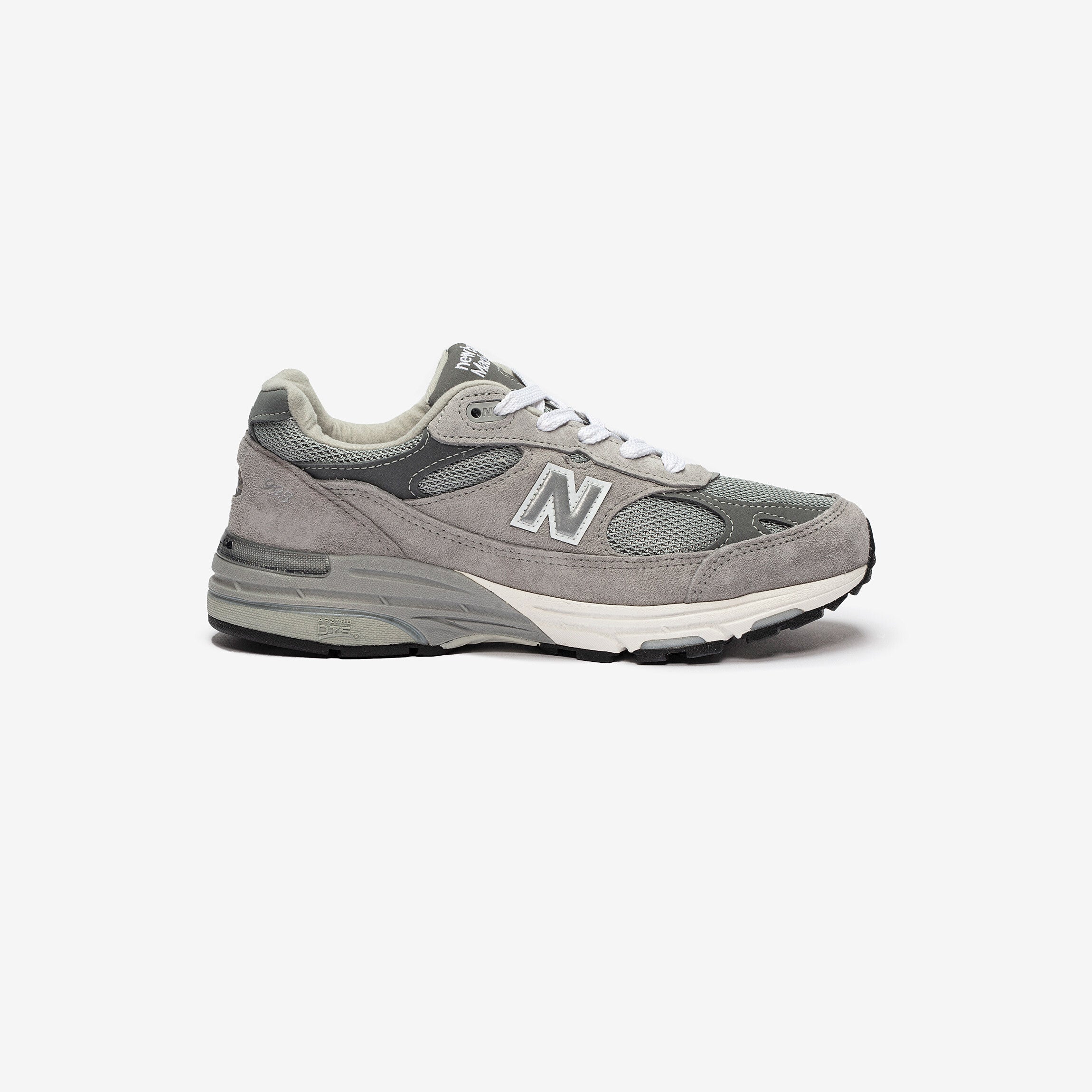 W 993