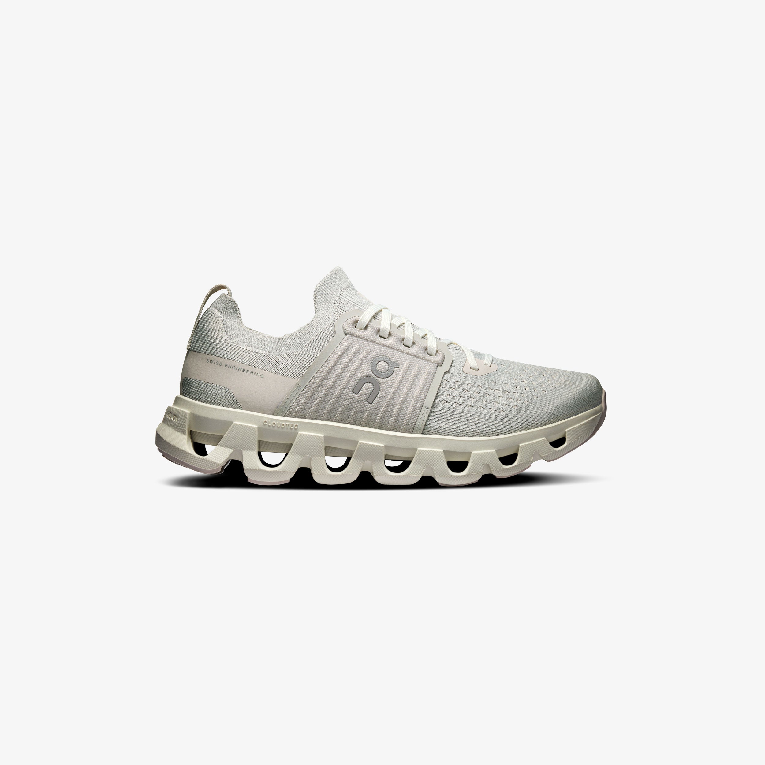 Wmns Cloudswift 4