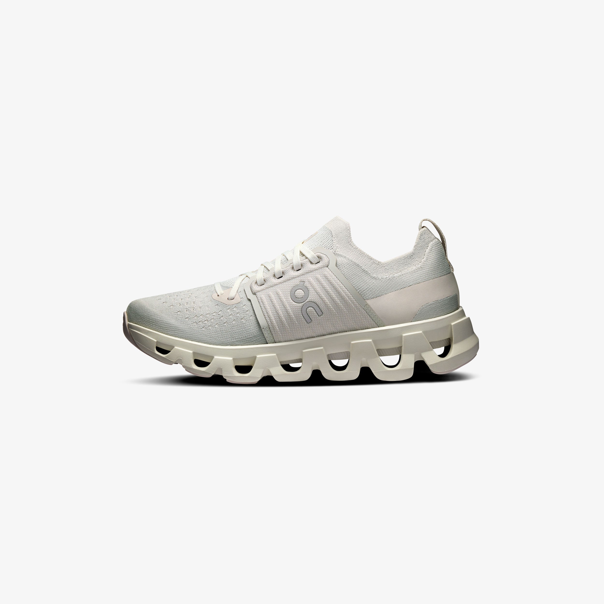 Wmns Cloudswift 4